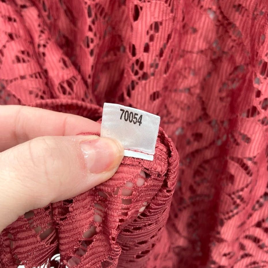 Loft LOFT Outlet Lace Top Women's Large Mauve 3/4 Sleeve Boho Feminine Nylon Sheer Shirt Size L / US 10 / IT 46 - 7 Thumbnail