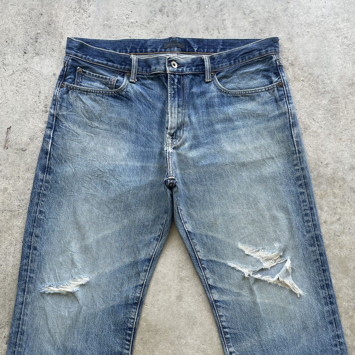 Japanese Brand W38 Vintage Japanese Distressed Jeans Faded Denim Pants Size US 38 / EU 54 - 3 Thumbnail