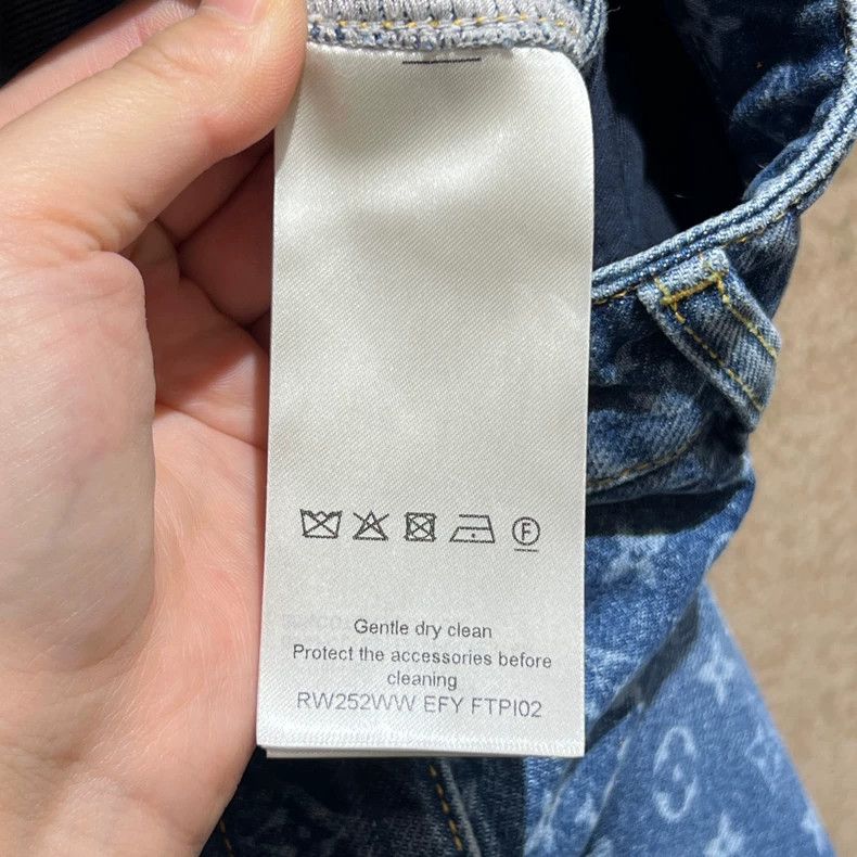Louis Vuitton Louis Vuitton 25 FW washed blue presbyopic full print jean Size US 36 / EU 52 - 4 Thumbnail