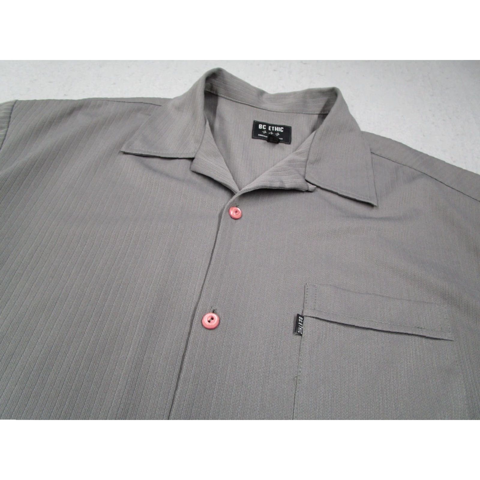 Vintage Vintage BC Ethic Men's gray short sleeve button up MATRIX pocket shirt loop collar Made in USA Large Size US L / EU 52-54 / 3 - 2 Thumbnail