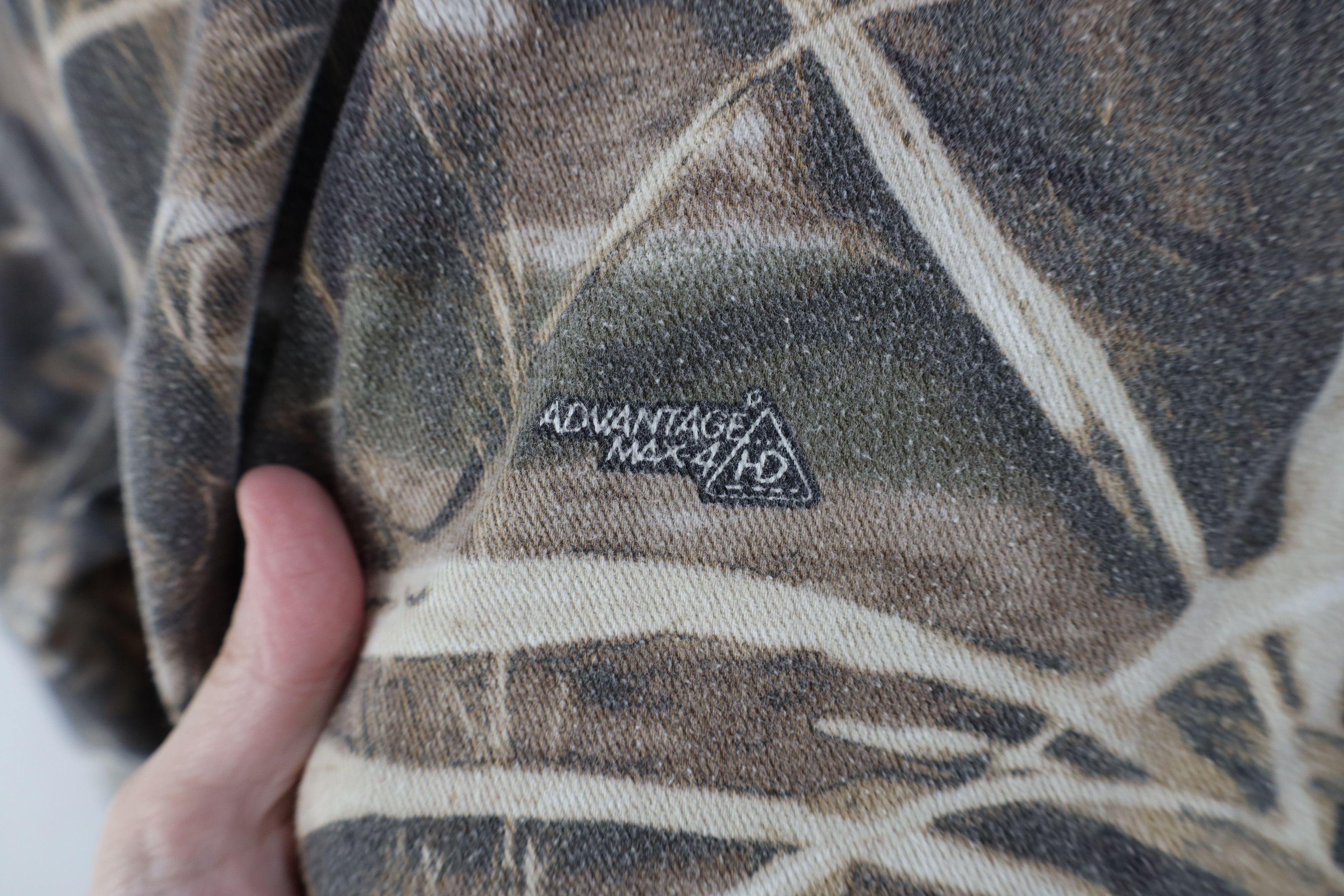 Cabelas Vintage 90s Cabelas Heavyweight Camouflage Button Shirt Size US XL / EU 56 / 4 - 9 Thumbnail