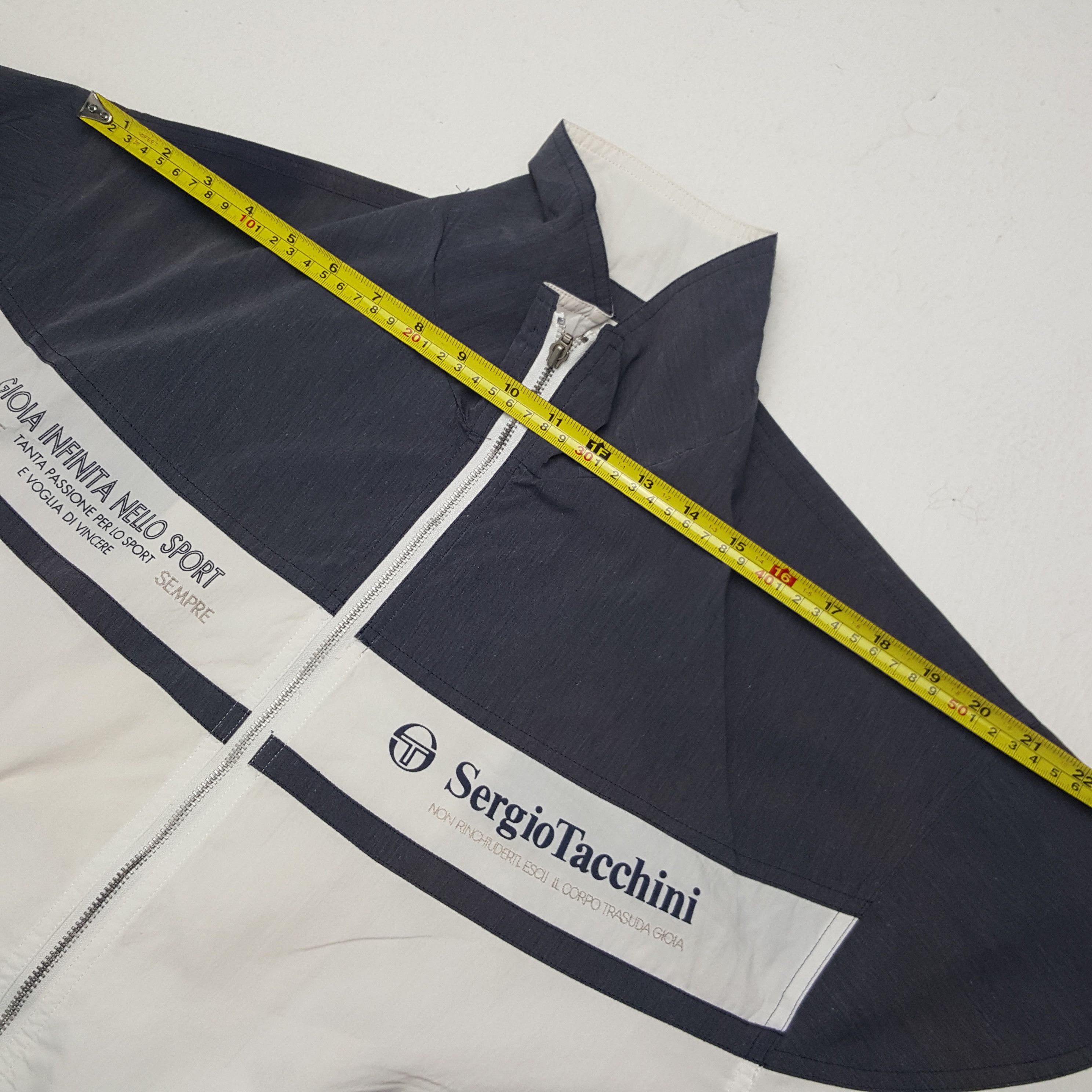 Sergio Tacchini × Vintage Vintage Sergio Tacchini Sport Style Windbreaker Jacket Size US M / EU 48-50 / 2 - 5 Thumbnail