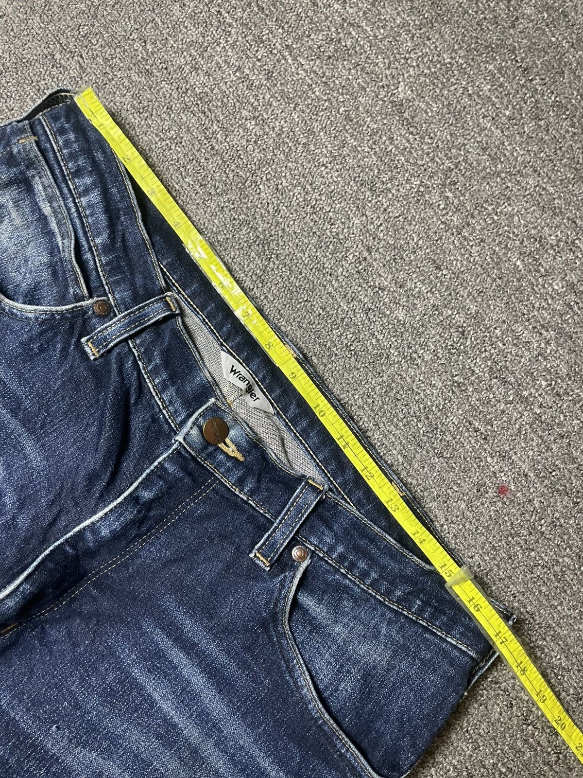 Vintage × Wrangler Vintage WRANGLER Distressed Denim Jeans (111) Size US 34 / EU 50 - 4 Thumbnail