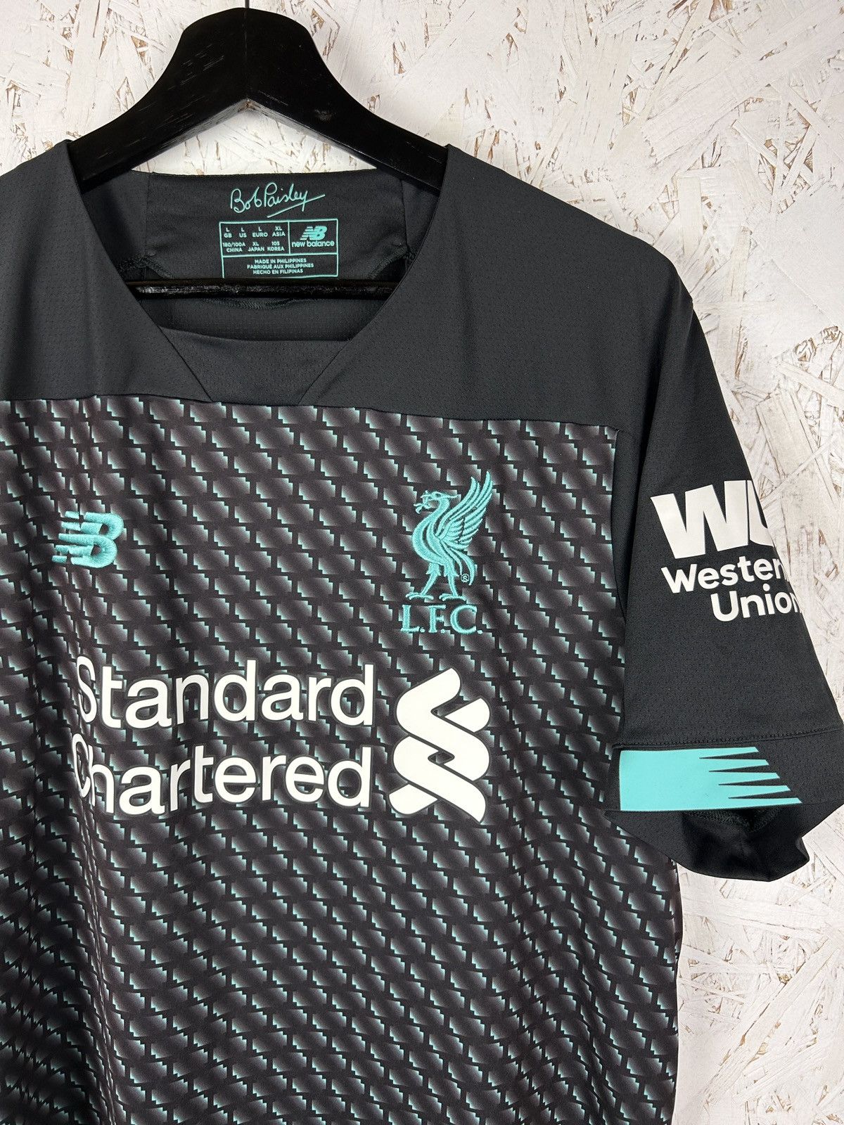 New Balance New Balance Liverpool FC 2019/20 Third Kit Soccer Jersey Size US L / EU 52-54 / 3 - 2 Thumbnail