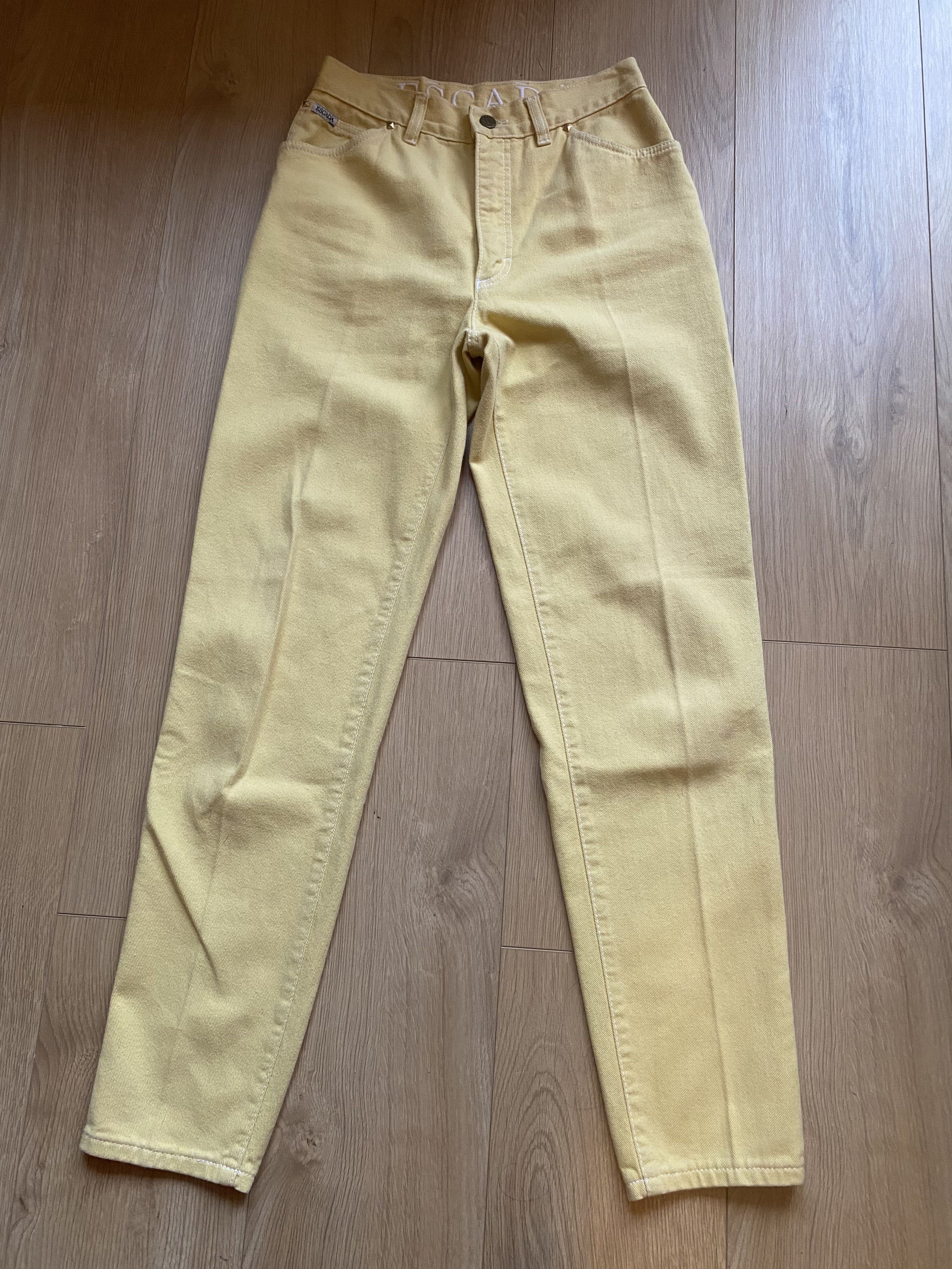 Escada Escada Jeans Size 28" / US 6 / IT 42 - 1 Thumbnail