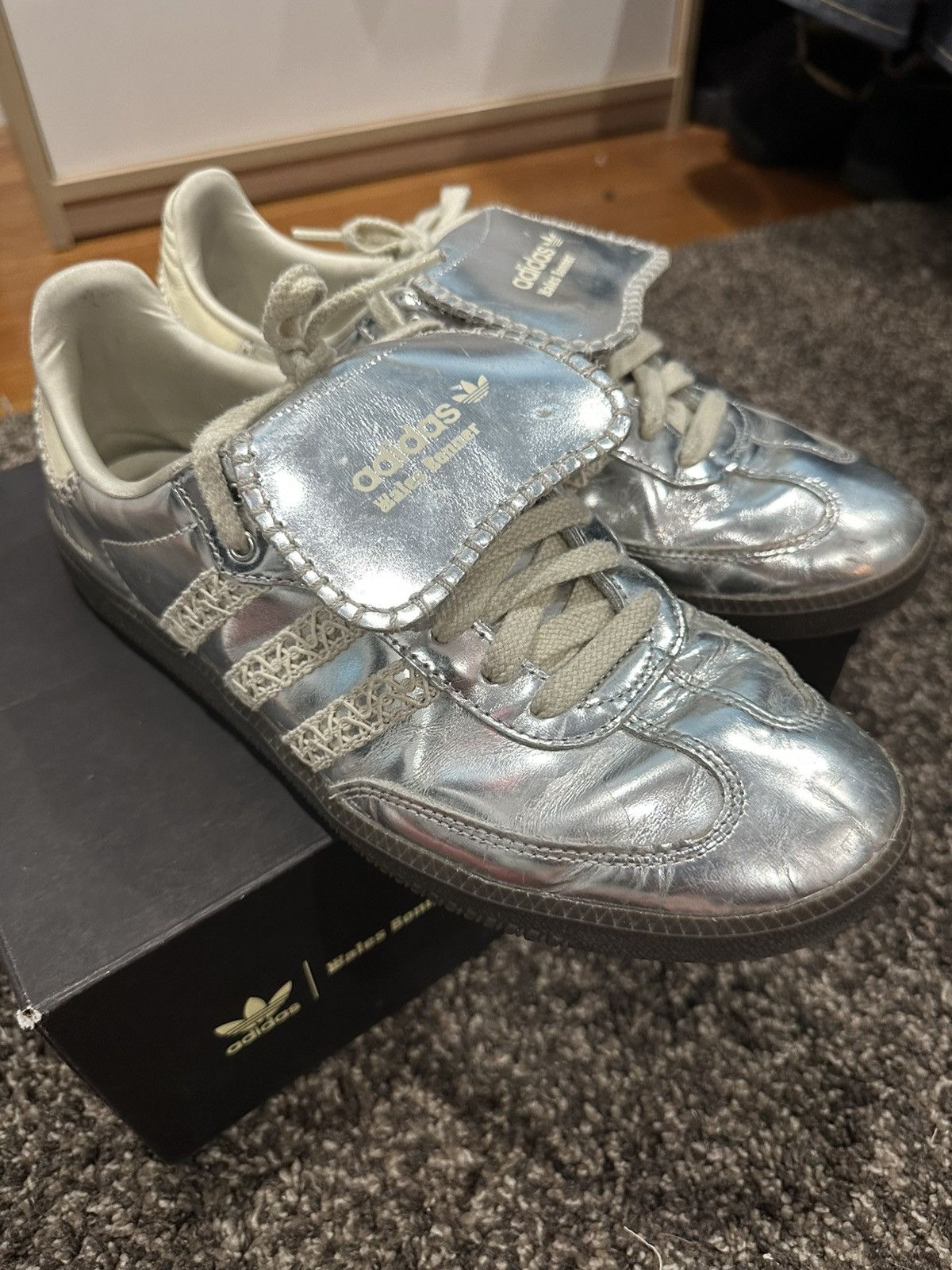 Adidas × Wales Bonner Adidas Wales Boner Samba Silver Grey/Chrome Size US 10.5 / EU 43-44 - 8 Thumbnail