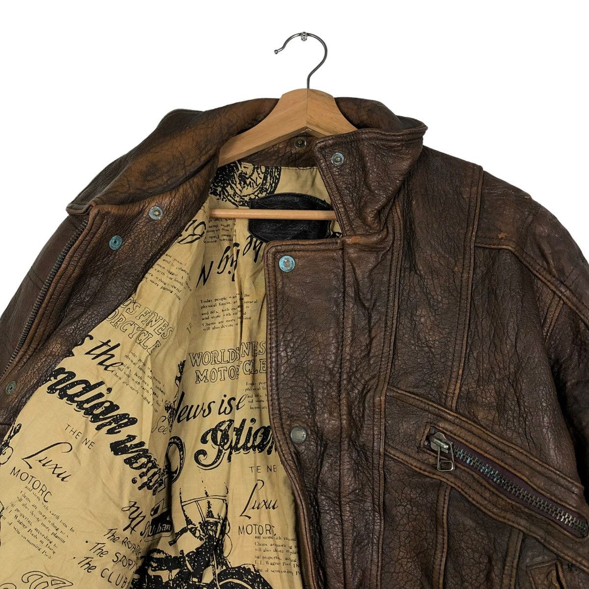 Aero Leathers 🔥VINTAGE BIKER LEATHER JACKET ROADMASTER RARE LINING DESIGN Size US L / EU 52-54 / 3 - 9 Thumbnail
