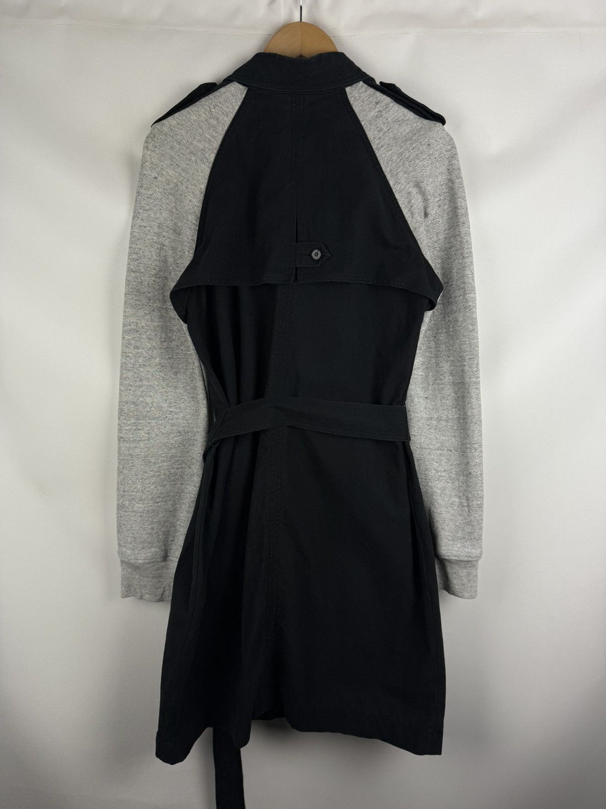 Alexander Wang Alexander Wang Ladies Belted Trench Coat Jacket Size 10 Size L / US 10 / IT 46 - 13 Thumbnail