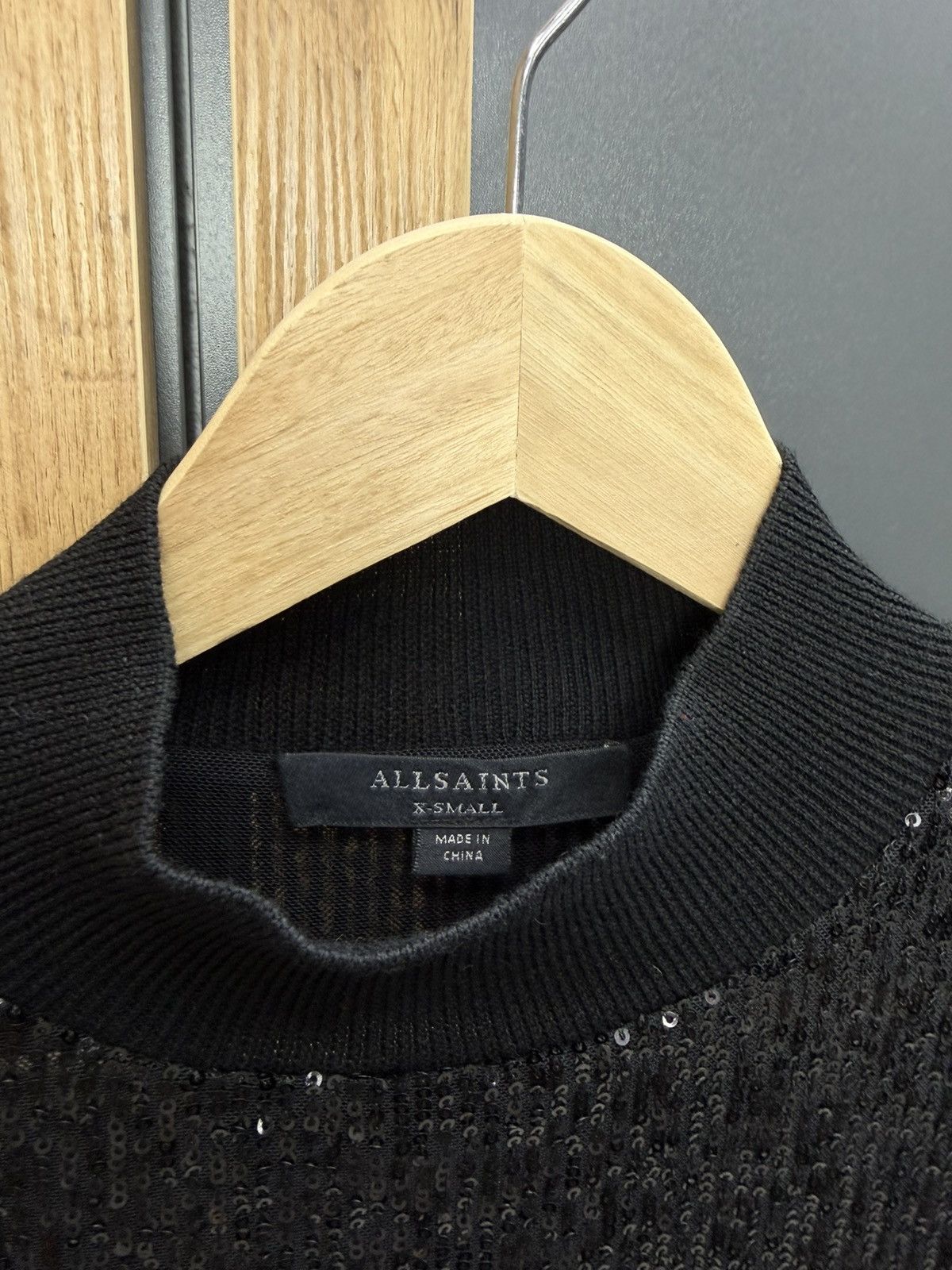 Allsaints AllSaints Black Sequin Midi Dress XS Long Sleeve Size XS / US 0-2 / IT 36-38 - 7 Thumbnail