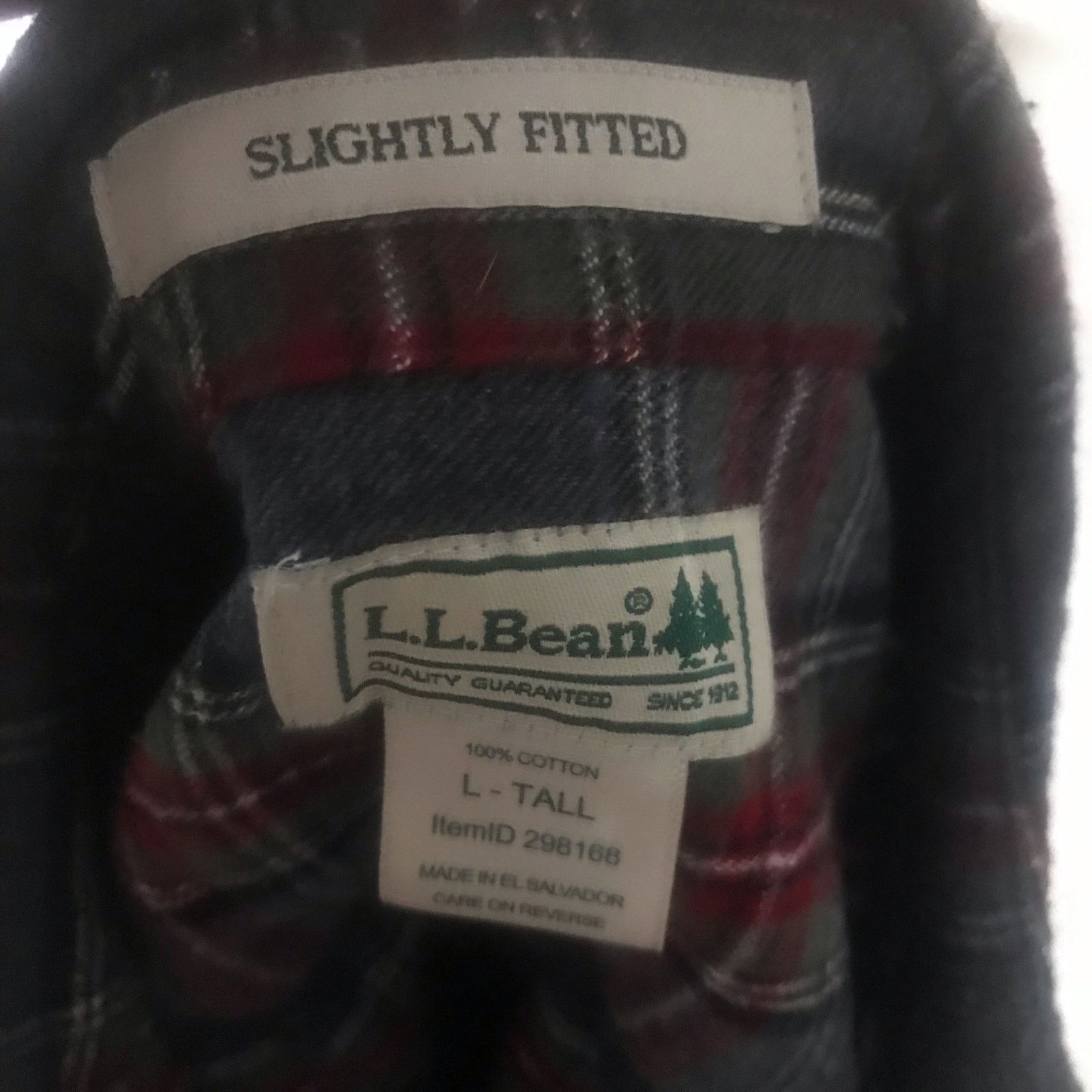 L.L. Bean L.L. Bean Flannel Plaid Gray Red Button Down Size L Tall Size US L / EU 52-54 / 3 - 6 Thumbnail