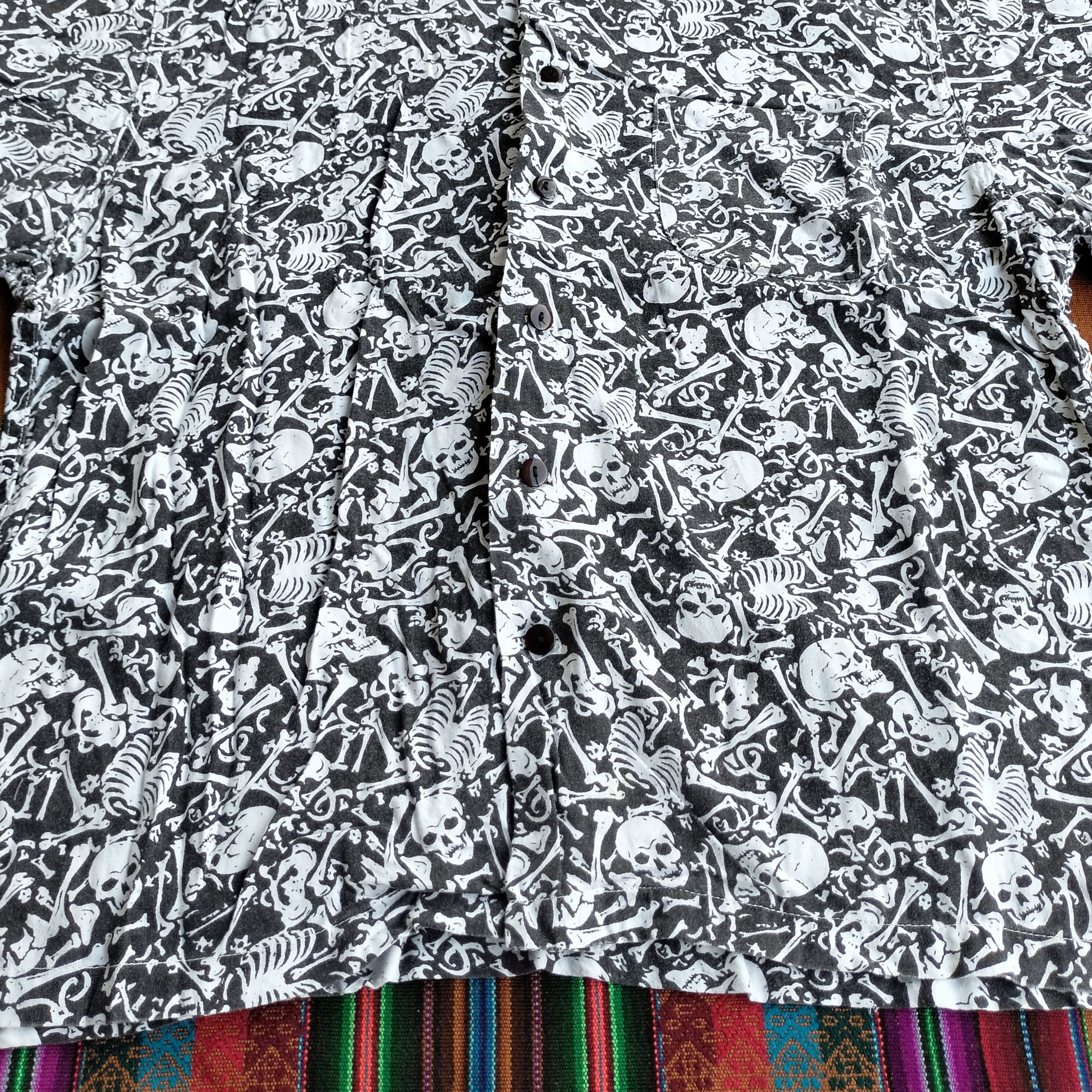Sun Surf skull bones camp collar ss shirt Size US S / EU 44-46 / 1 - 6 Thumbnail