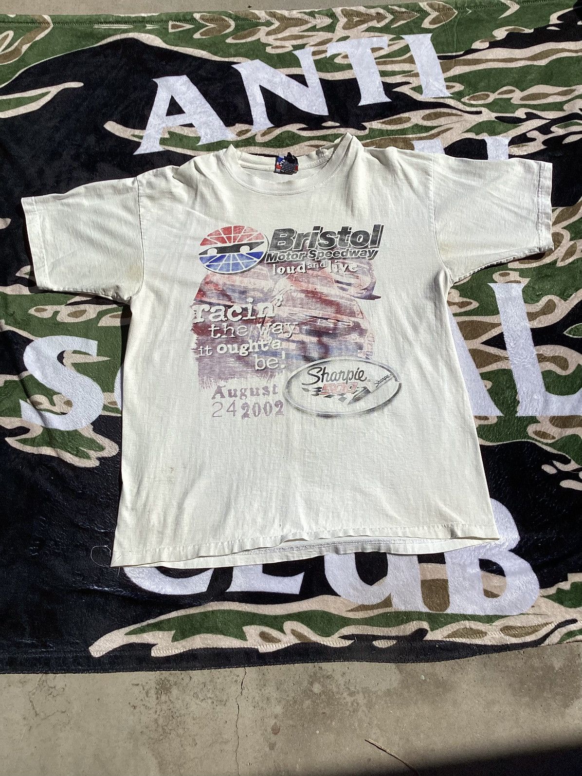 NASCAR Vintage 2002 Bristol motor Speedway sharpie 500 NASCAR Tee Size US L / EU 52-54 / 3 - 1 Thumbnail