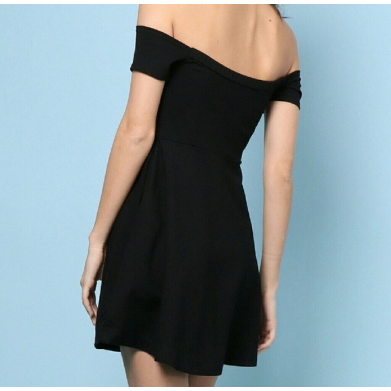 Free People Free People Mini Dress in Black. NWT. Size X Small. Size XS / US 0-2 / IT 36-38 - 4 Thumbnail