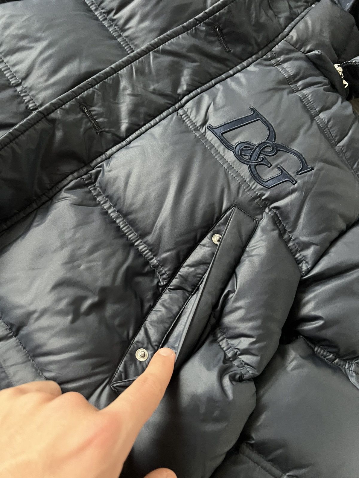 Dolce & Gabbana Rare Dolce & Gabbana Down Puffer Jacket Embroidered DG Hood Size US L / EU 52-54 / 3 - 10 Thumbnail