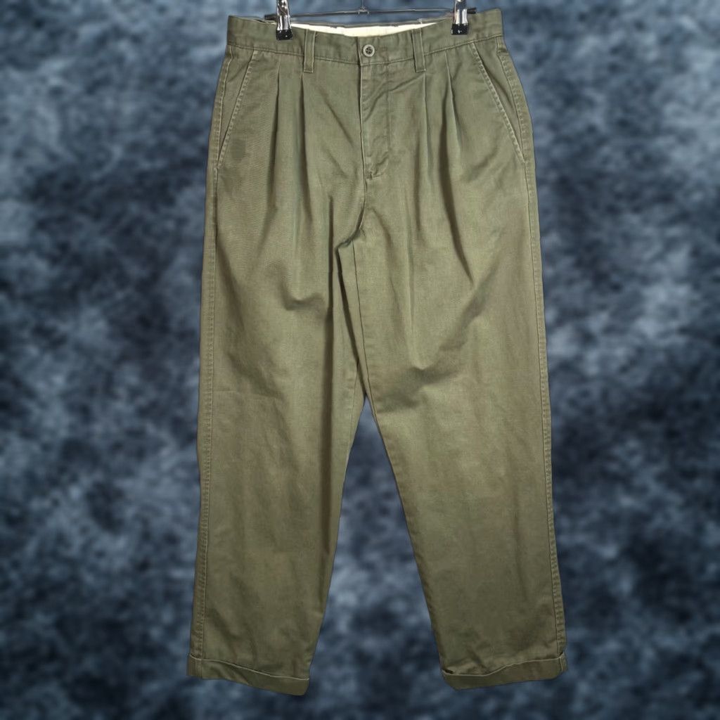 Gap Gap Khakis Relaxed Fit Mens Pants Size 31 x 32 Olive Green Cotton Size US 31 - 1 Thumbnail