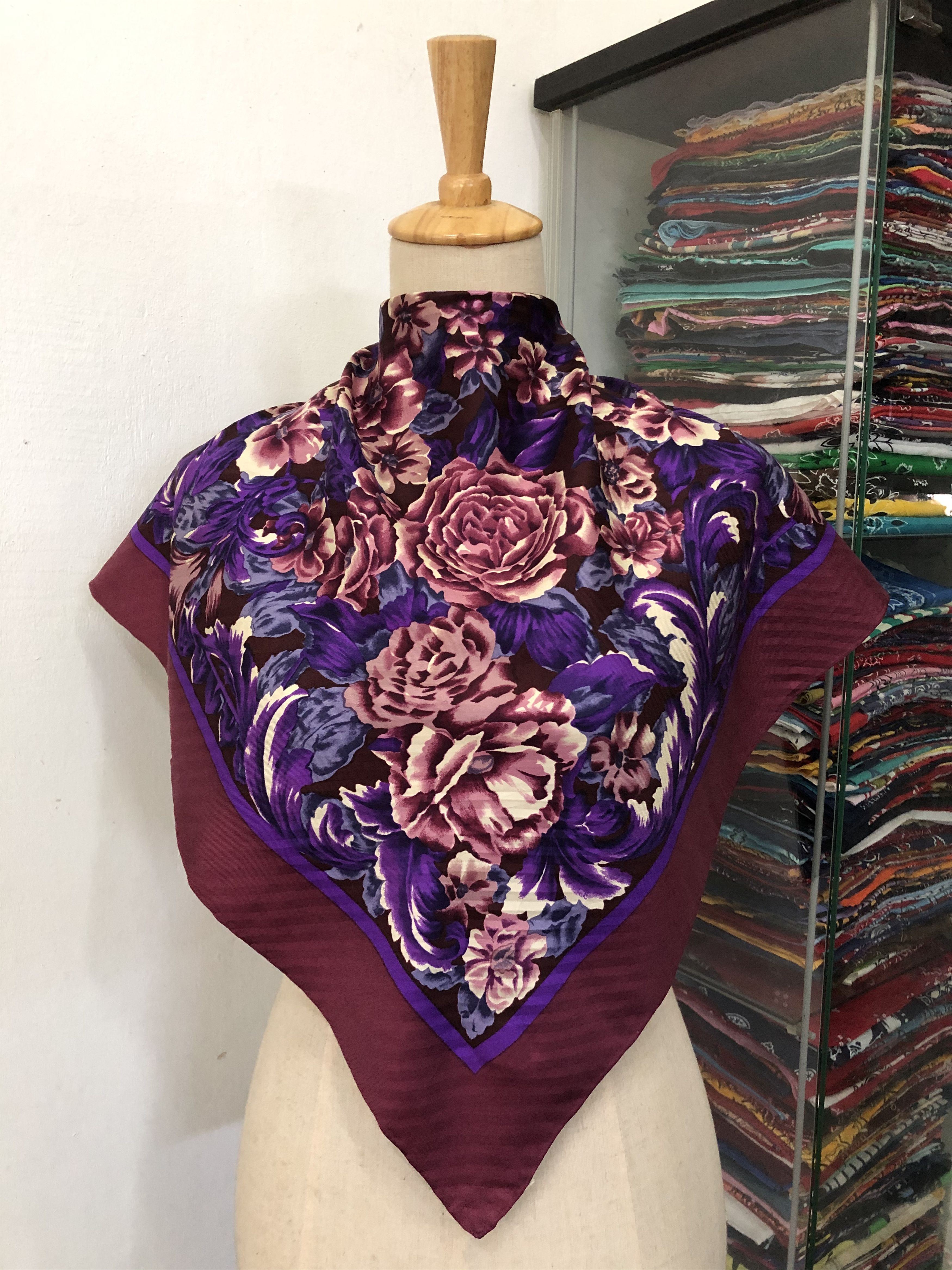 Vintage Vintage Cordier Silk Scarf Size ONE SIZE - 1 Thumbnail