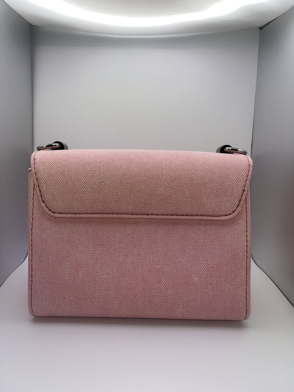 Louis Vuitton Louis Vuitton Pink Denim Twist PM Size ONE SIZE - 3 Thumbnail
