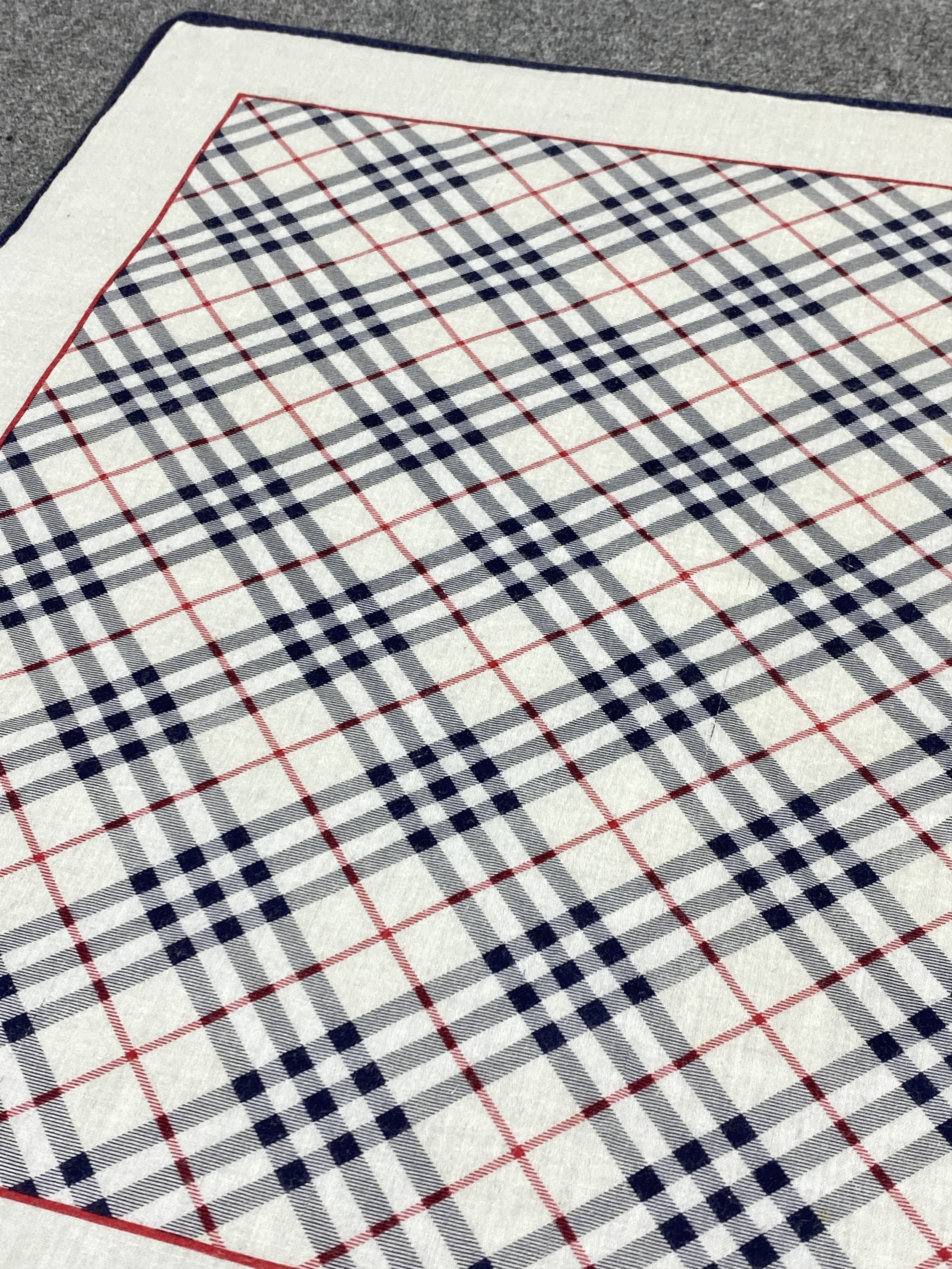Burberry Vintage Burberry Handkerchief / Neckerchief KT0277 Size ONE SIZE - 7 Thumbnail