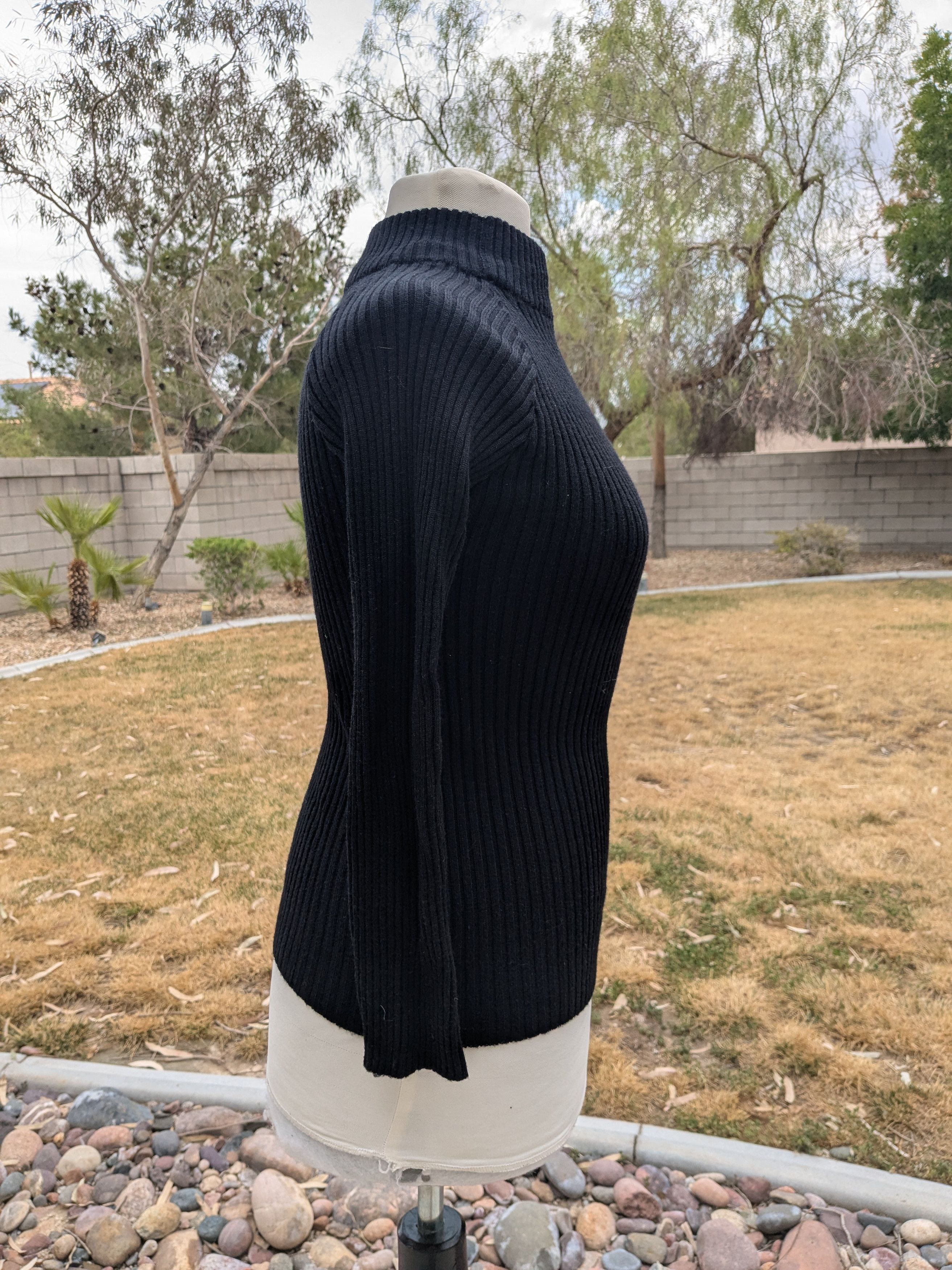 Japanese Brand VTG Petite Ladies Kosugi Ribbed Knit Turtleneck Fitted Top Size L / US 10 / IT 46 - 3 Thumbnail