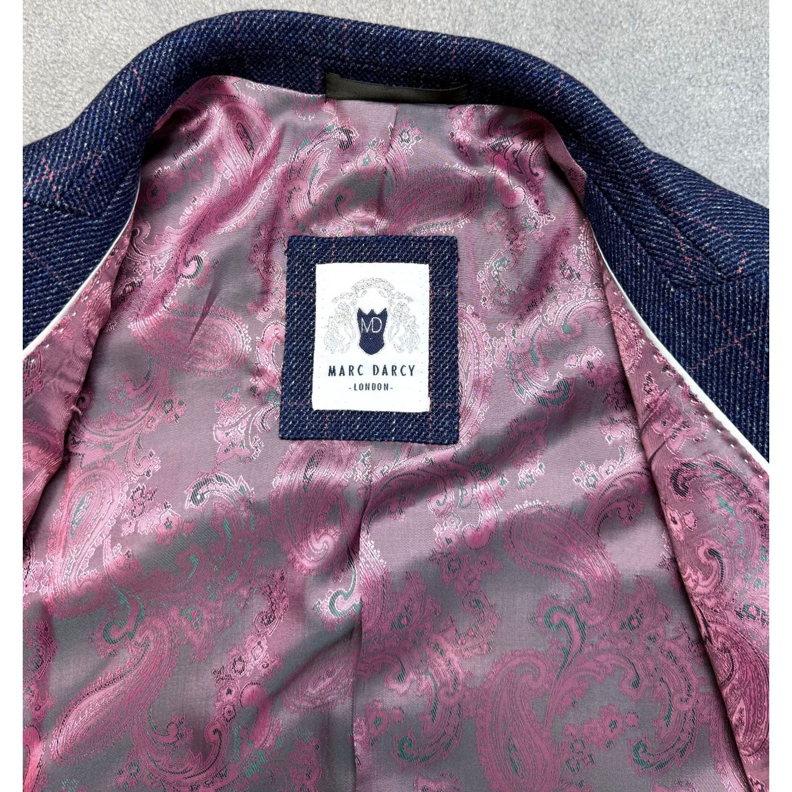 Vintage Marc Darcy London Blazer Vest 2 Piece Blue Indigo 46 Mens Suit Set Blazer Vest 2 Piece Blue Indigo 46 Size 46R - 3 Thumbnail