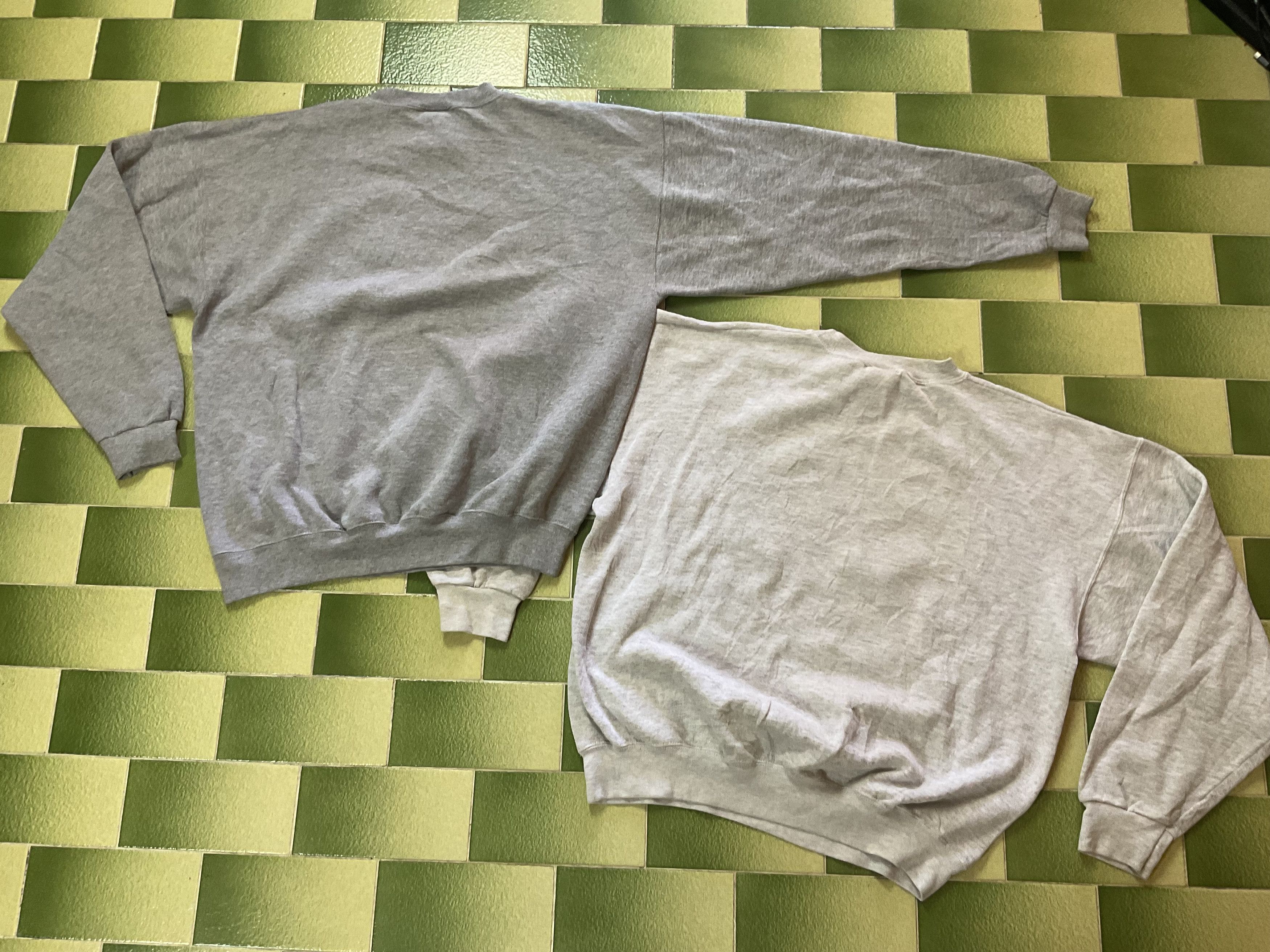 Disney Vintage 90s Disney Anniversary Mickey Mouse Two Sweatshirt Size US XL / EU 56 / 4 - 2 Thumbnail