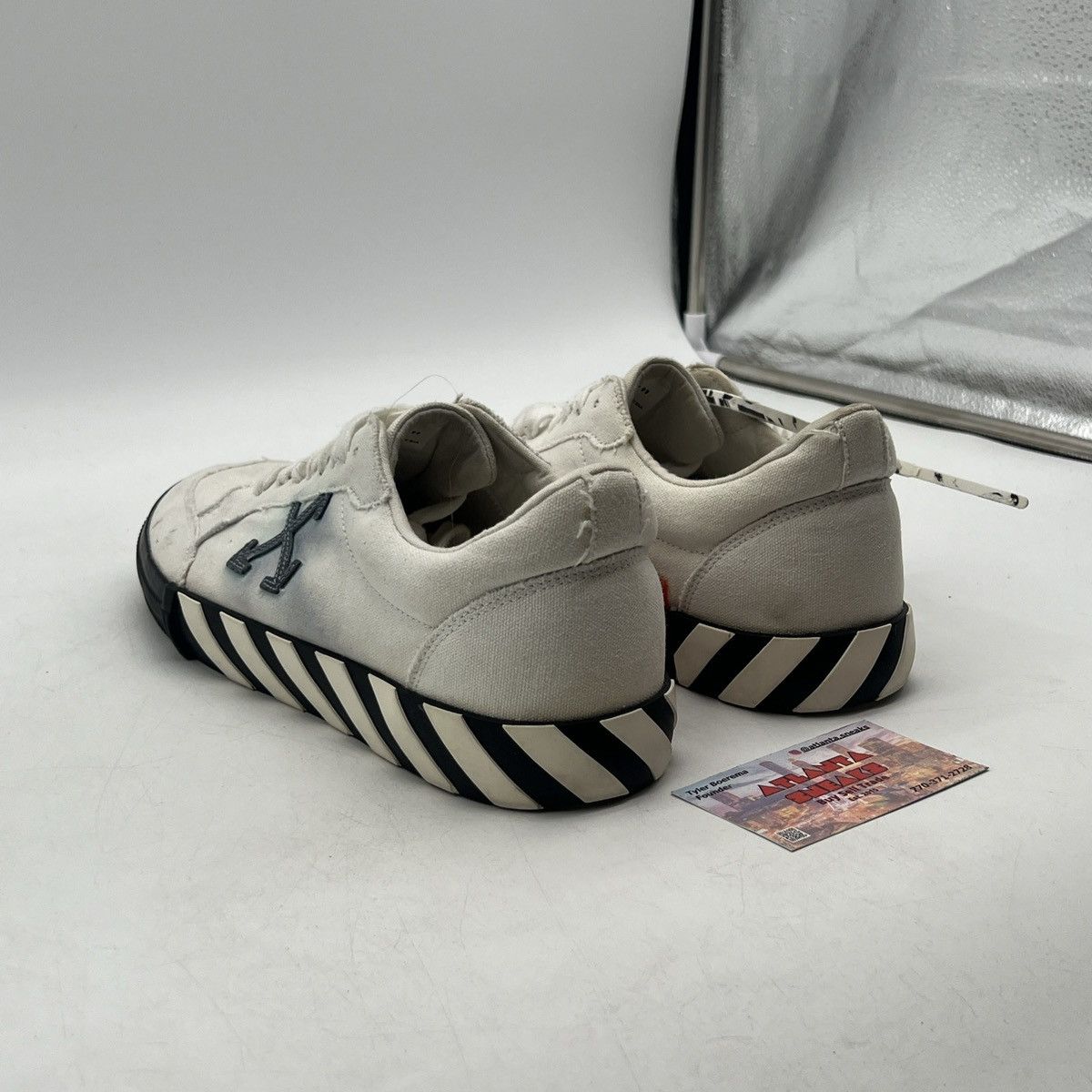 Off-White Off white vulc sneaker white black light blue Size US 11.5 / EU 44-45 - 4 Thumbnail