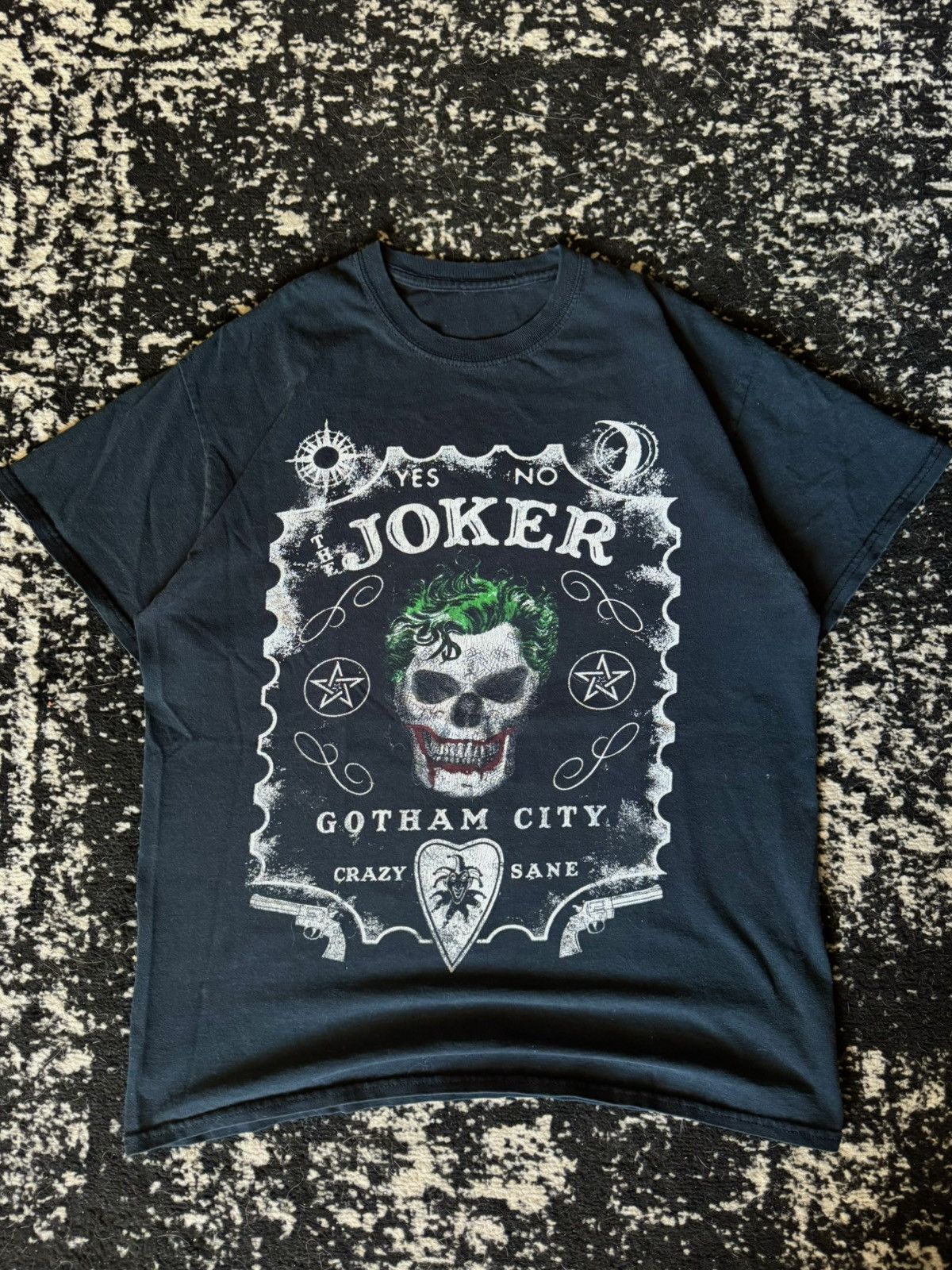 DC Comics Joker Gotham City Ouija Board TSHIRT Size US M / EU 48-50 / 2 - 1 Thumbnail