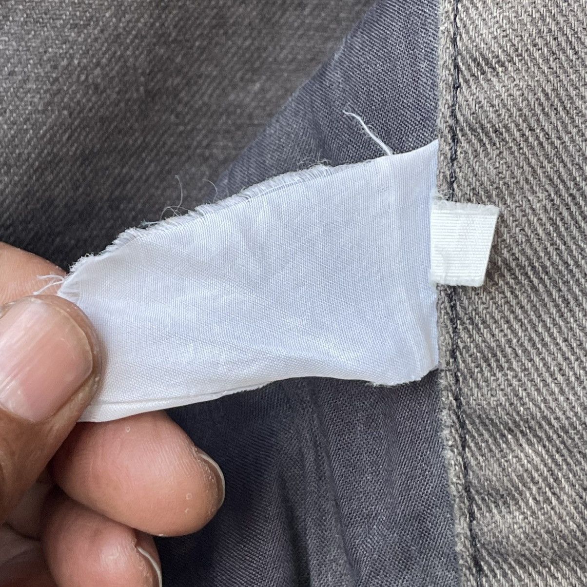 Helmut Lang Thrashed Archival 90s HELMUT LANG Faded Black Denim Jeans Size US 30 / EU 46 - 17 Thumbnail