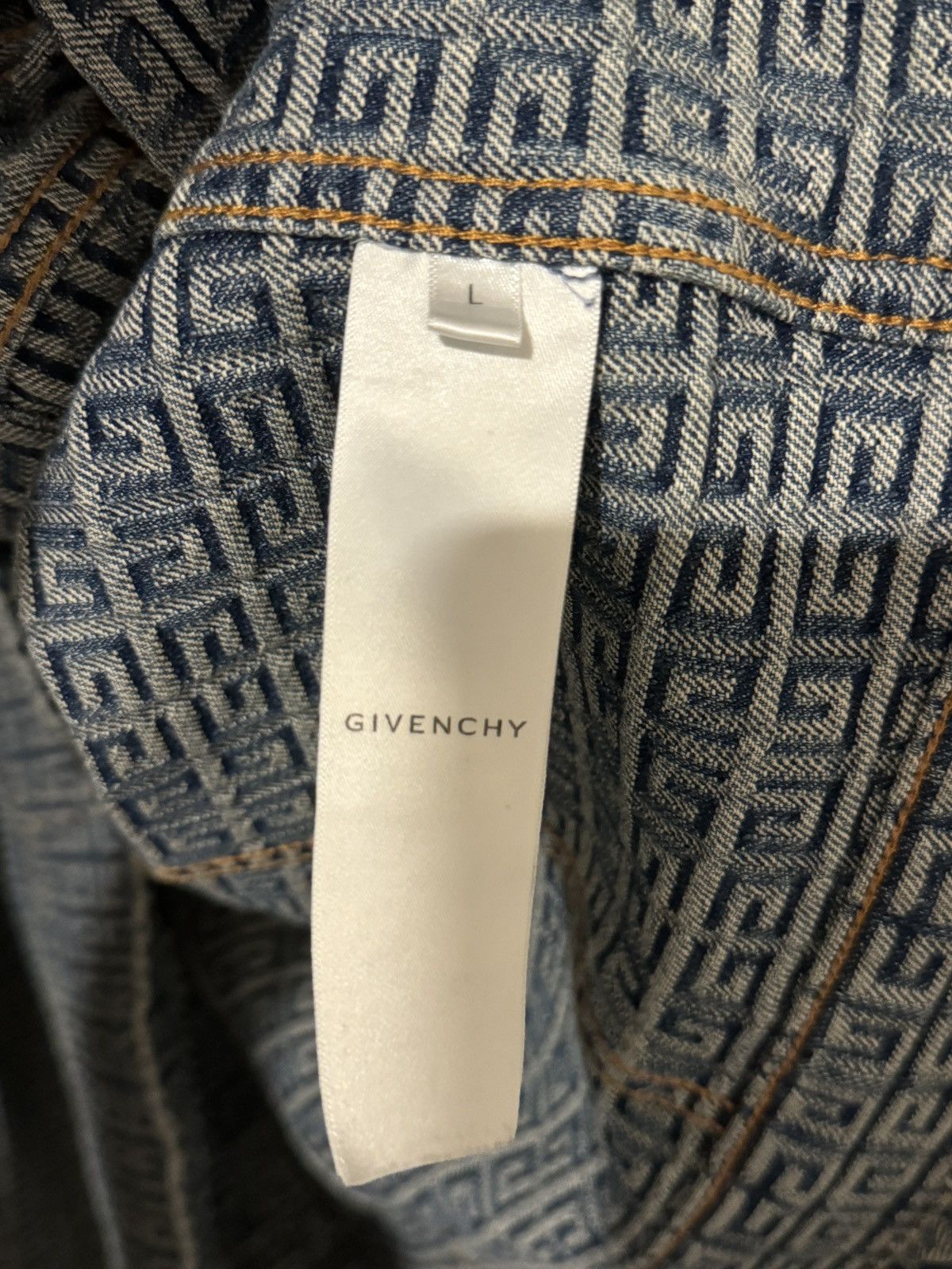 Givenchy Givenchy 4G Monogram Print Denim jacket Size US L / EU 52-54 / 3 - 5 Thumbnail