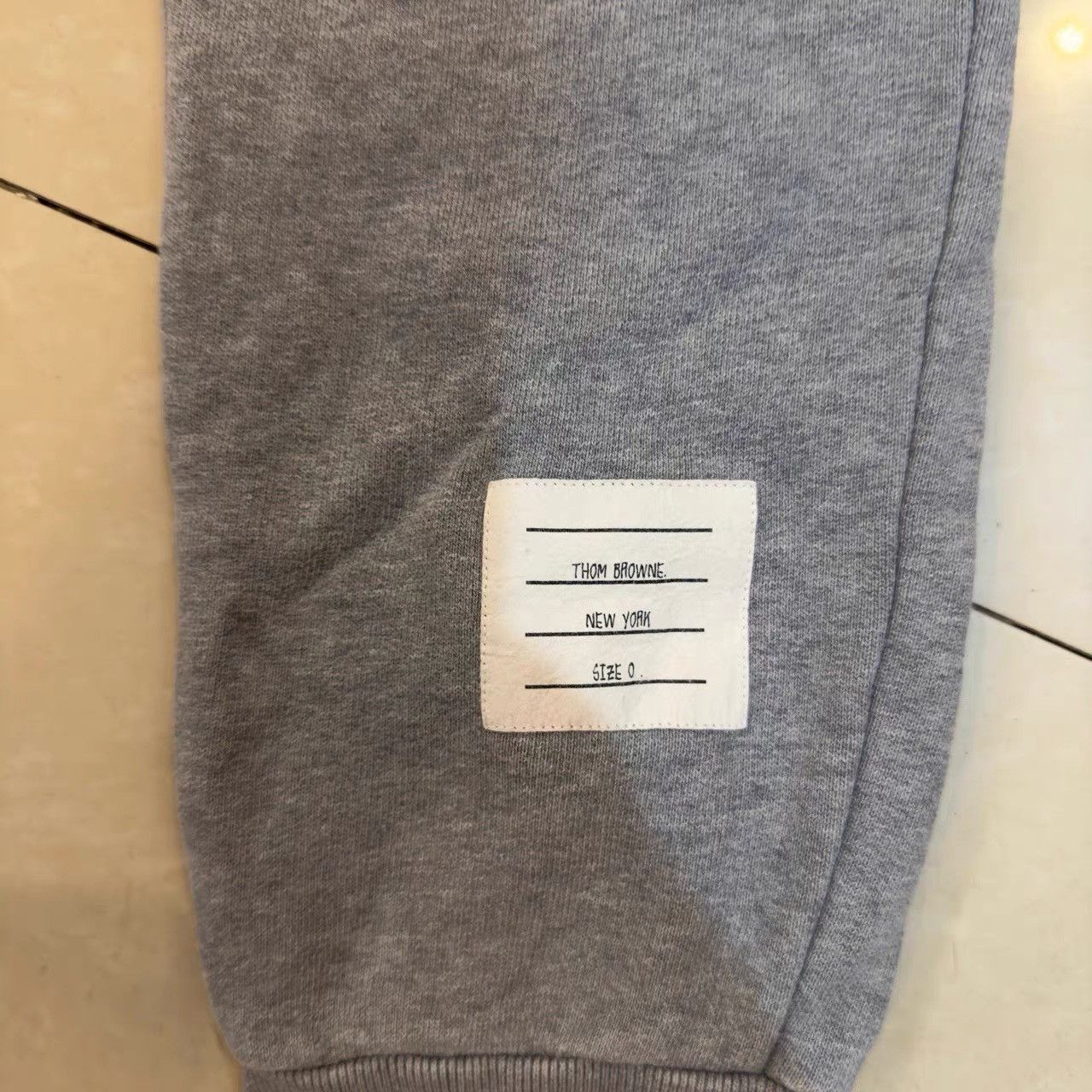 Thom Browne Thom Browne Gray Pants With Stripes K28 Size US 28 / EU 44 - 3 Thumbnail