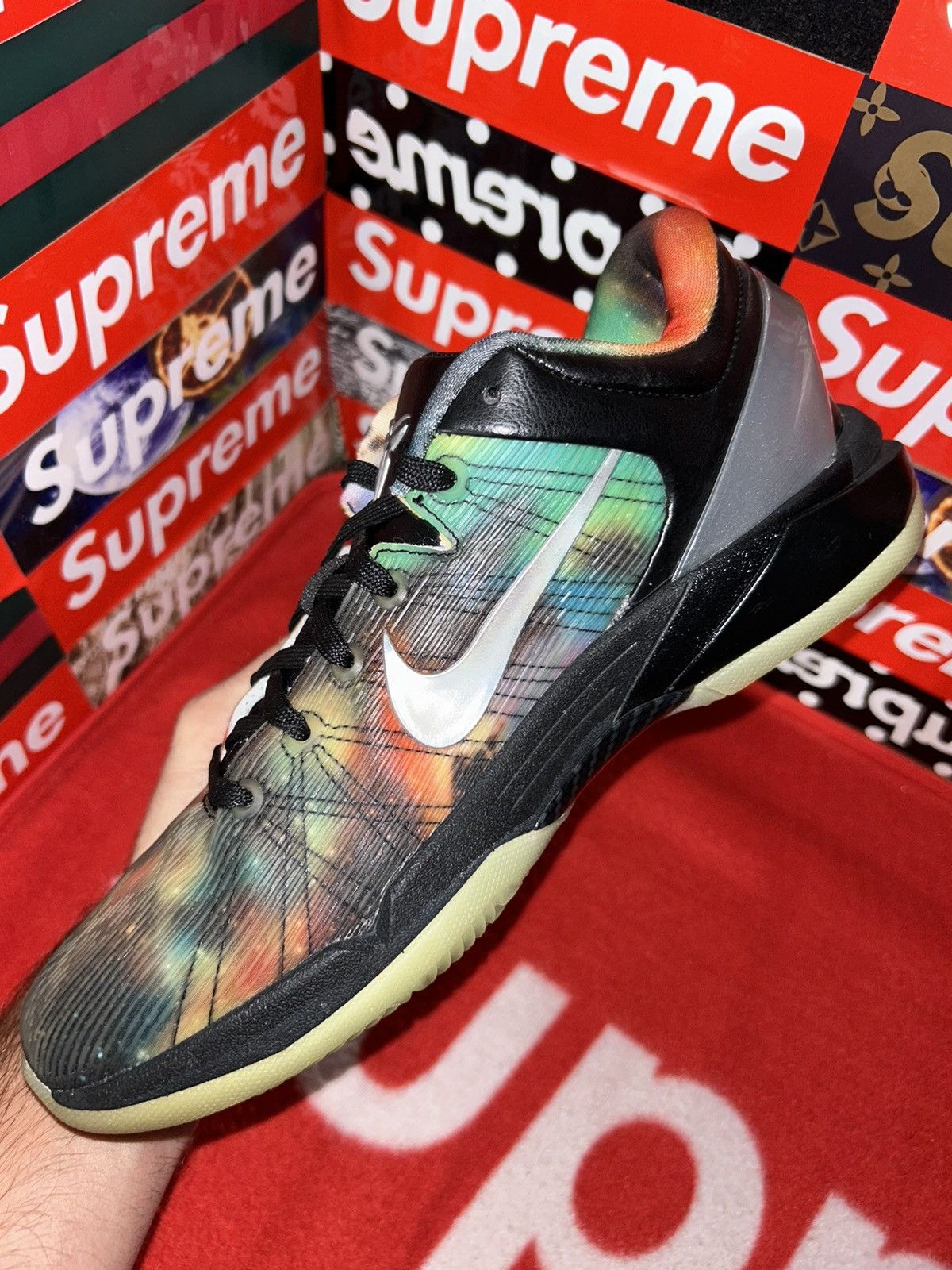 Nike Nike Kobe 7 Galaxy (GS) 505399-002 size 7y Size US 7 / EU 40 - 10 Thumbnail
