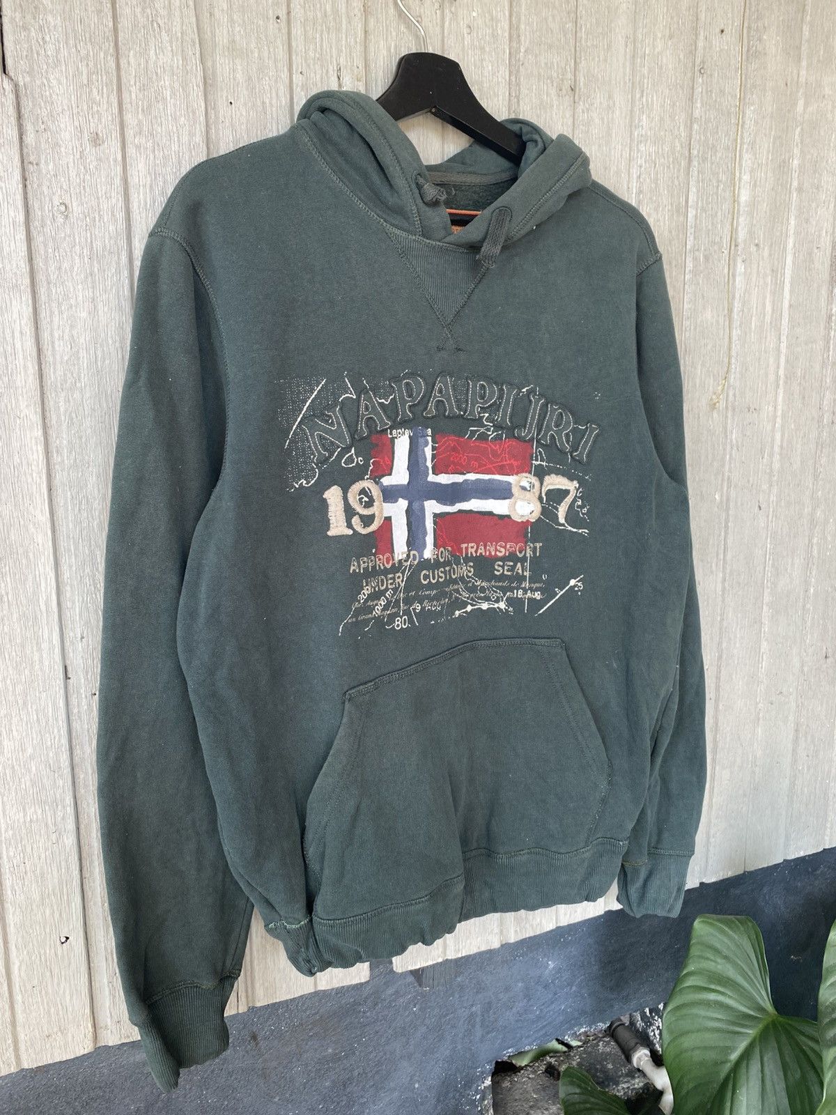 Napapijri Vintage Napapijri Norway Flag Hoodie 1987 Logo Forest Green Size US M / EU 48-50 / 2 - 5 Thumbnail