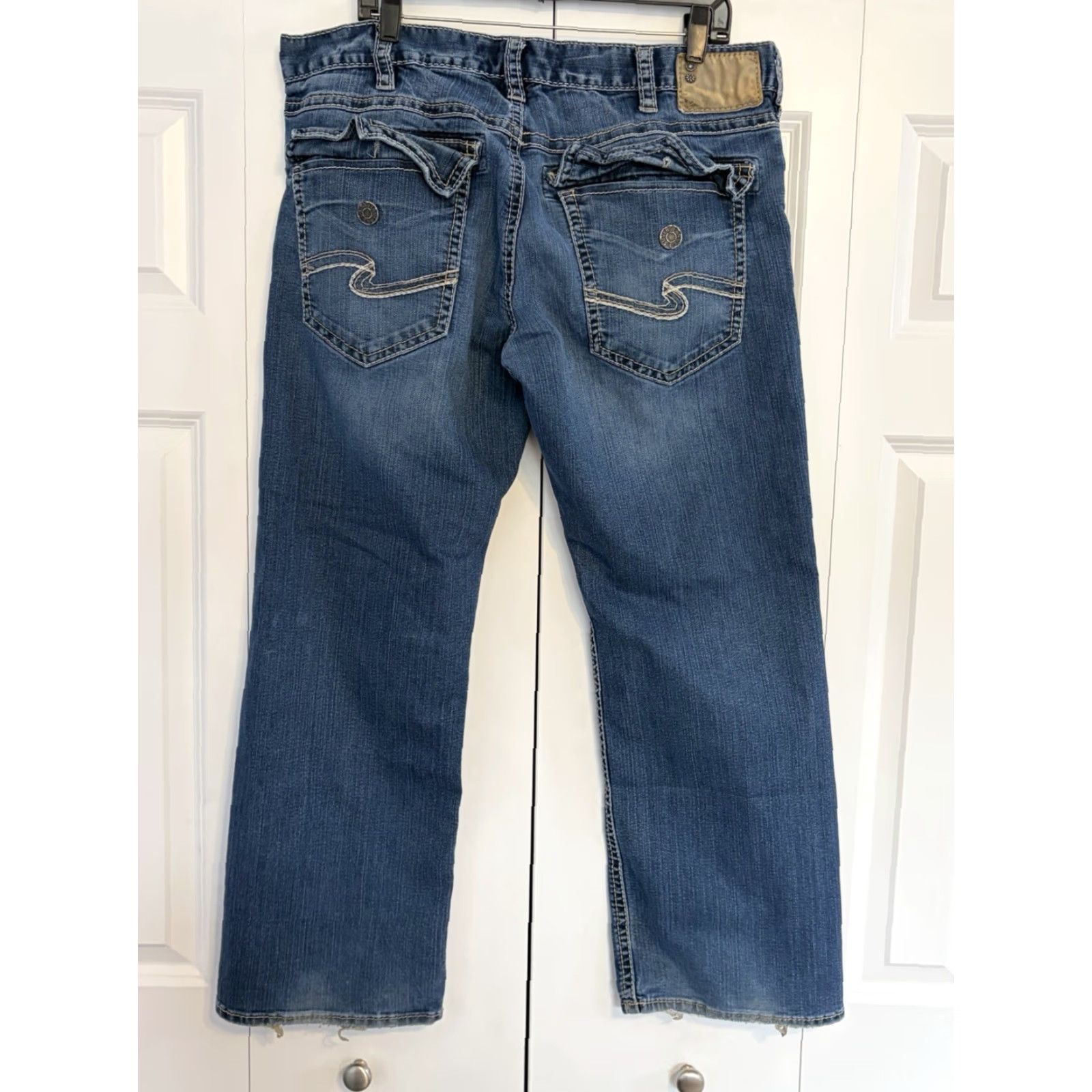 Silver Jeans Co. Silver Jeans Zac Relaxed Straight Leg Dark Wash Denim Jeans 38x30 Men's 5-Pocket Blue Zac Model Thick Stitch Regular Rise Mid-Blue Leather? Size US 38 / EU 54 - 2 Thumbnail