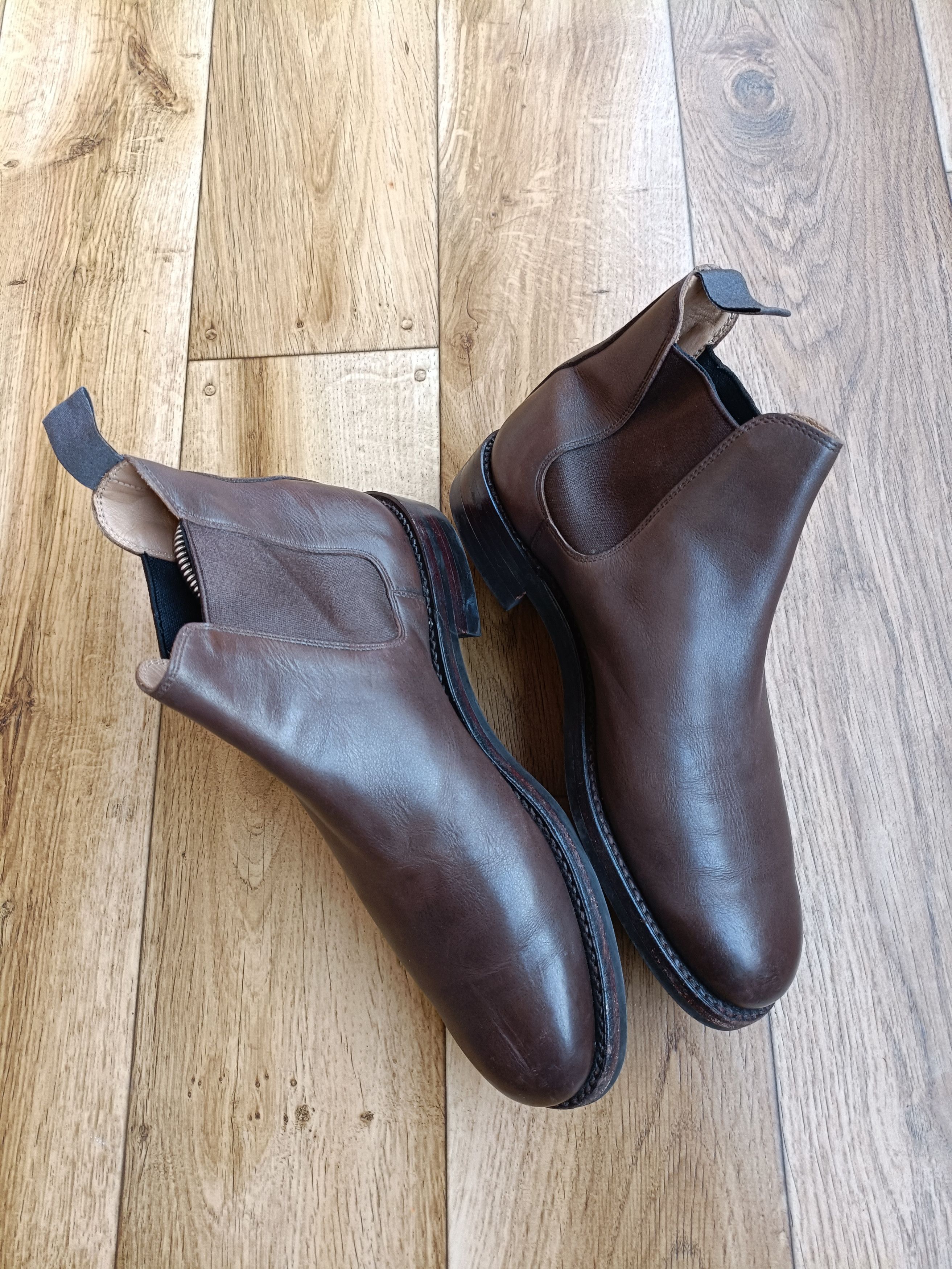 Crockett & Jones Crockett and Jones Leather Chelsea 5 Boots Size US 6.5 / EU 39-40 - 10 Thumbnail