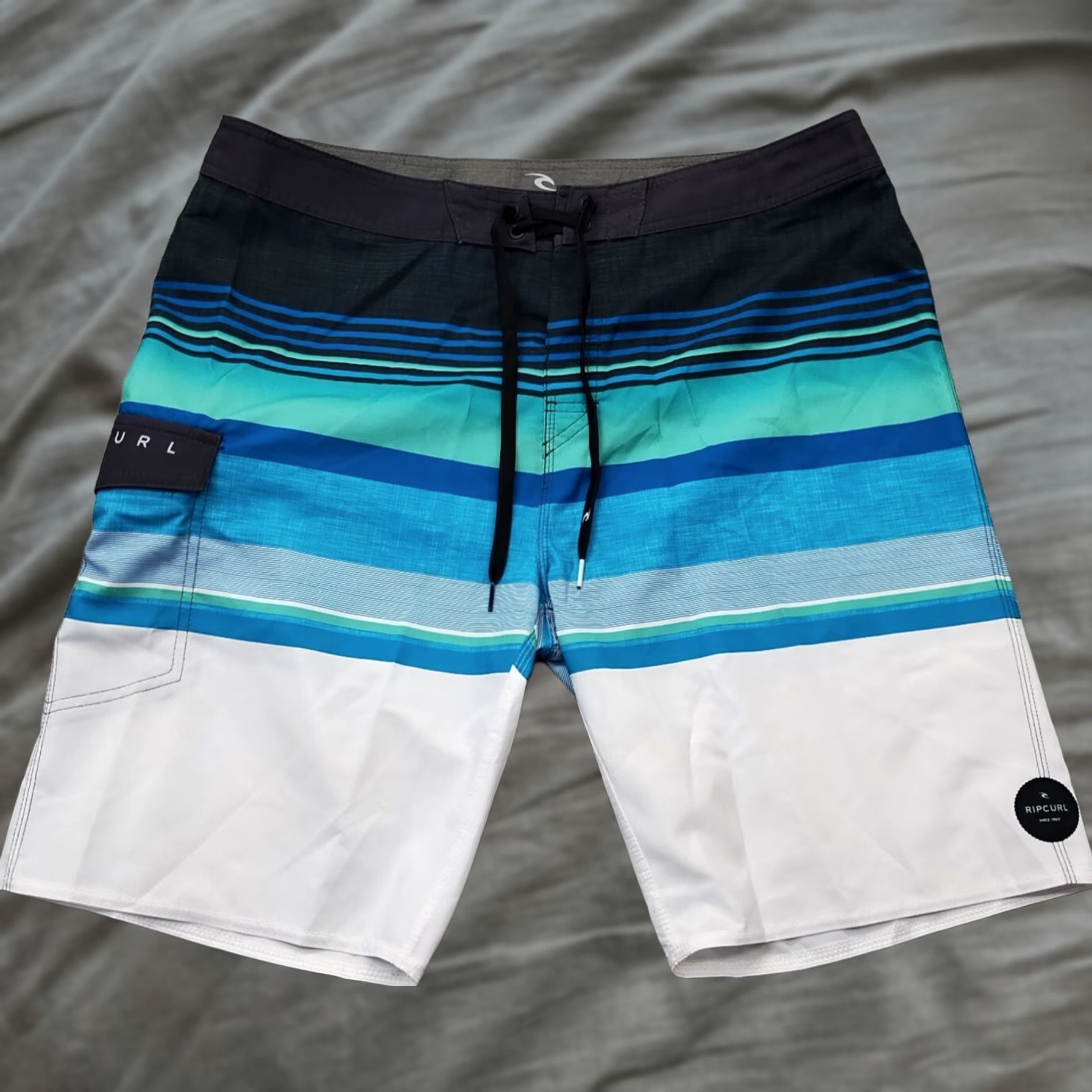 Rip Curl RIP CURL Board Shorts Mens 36 Multi Striped Swimwear Drawstring Pockets Short Bottom Mens Size 36 Multicolor 100% Polyester Size US 36 / EU 52 - 1 Thumbnail