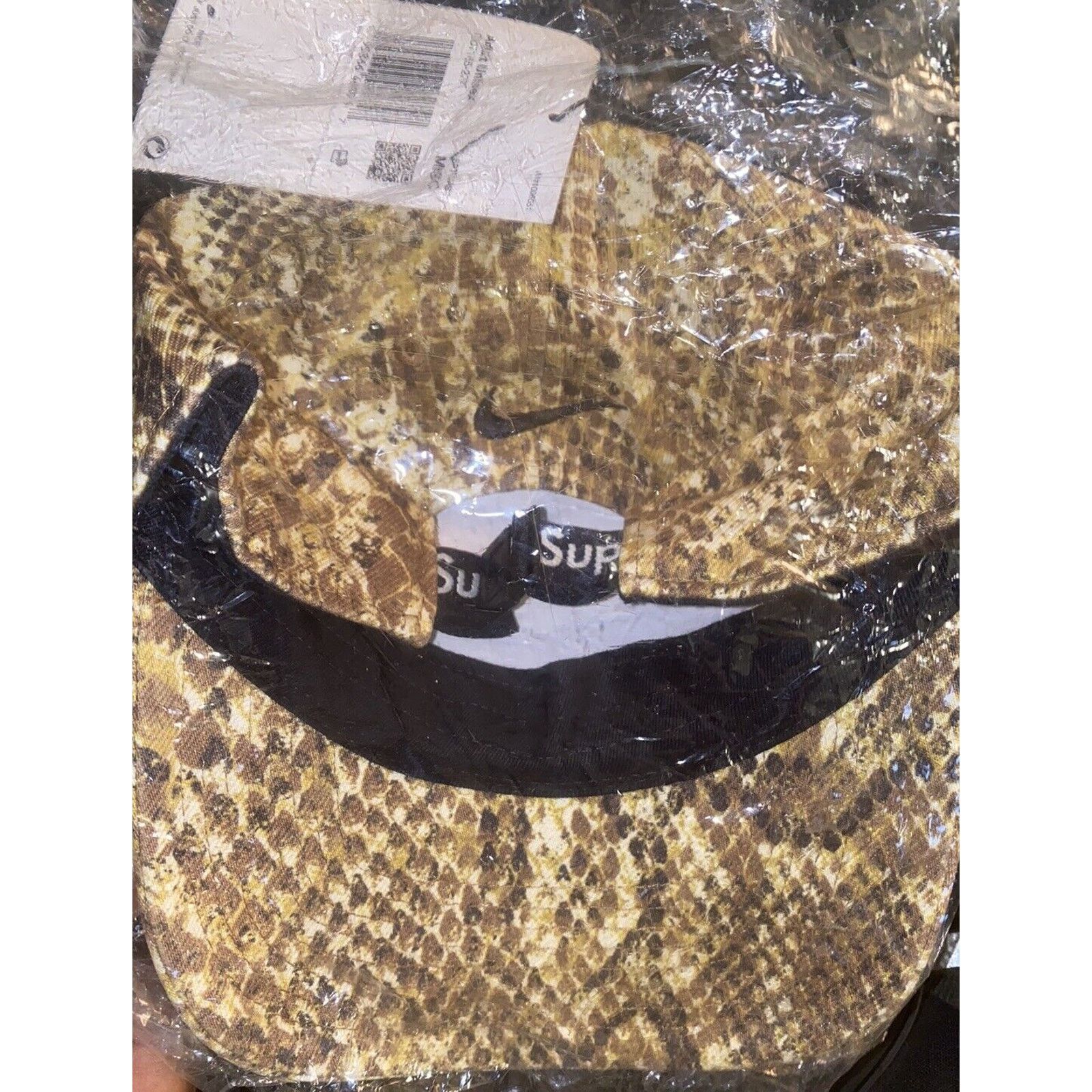 Supreme Nike ACG Denim Gold Snakeskin Supreme/ Nike ACG Denim 6