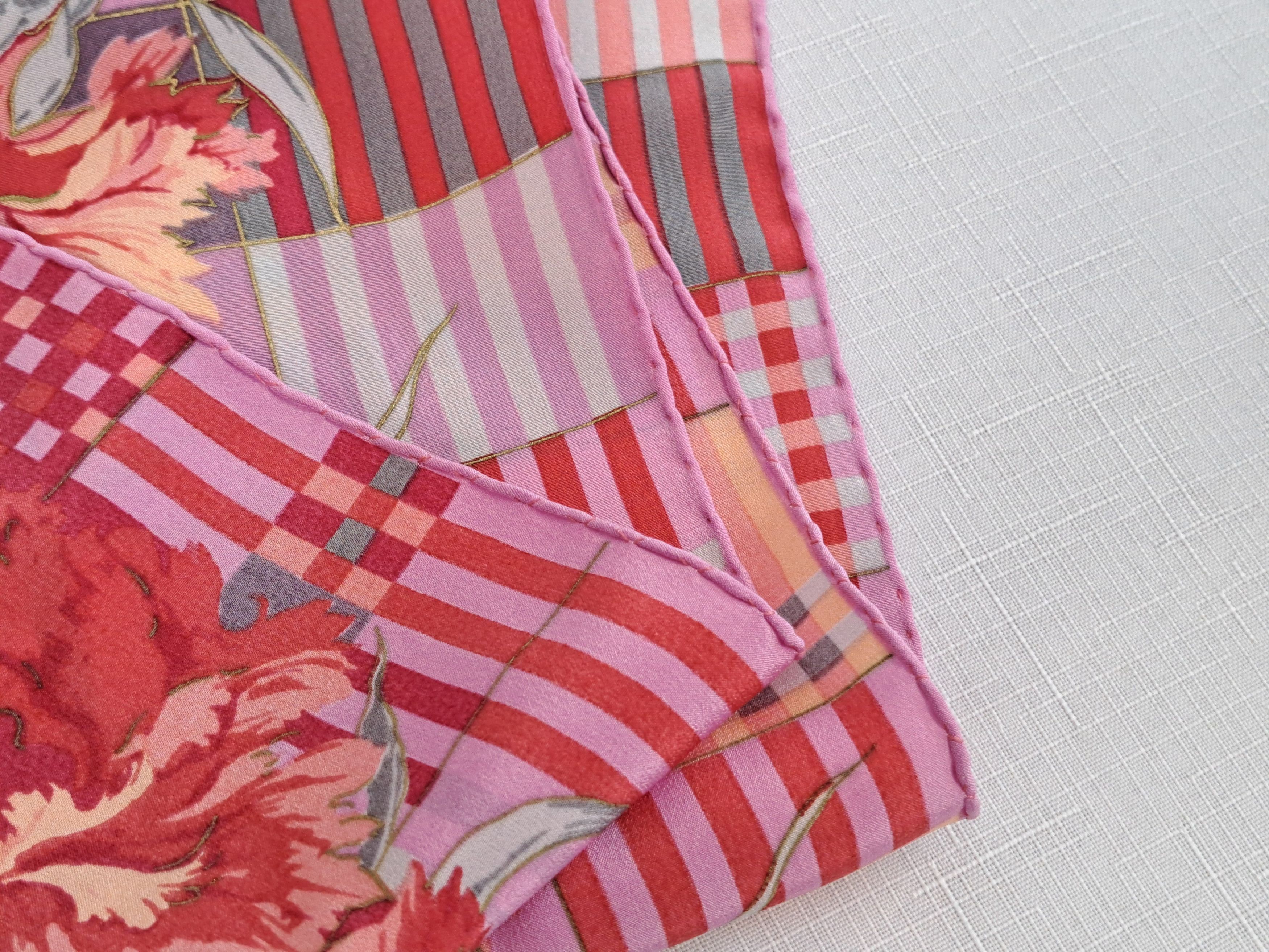Vintage Vintage Falconetto floral/check silk scarf. Size ONE SIZE - 8 Thumbnail