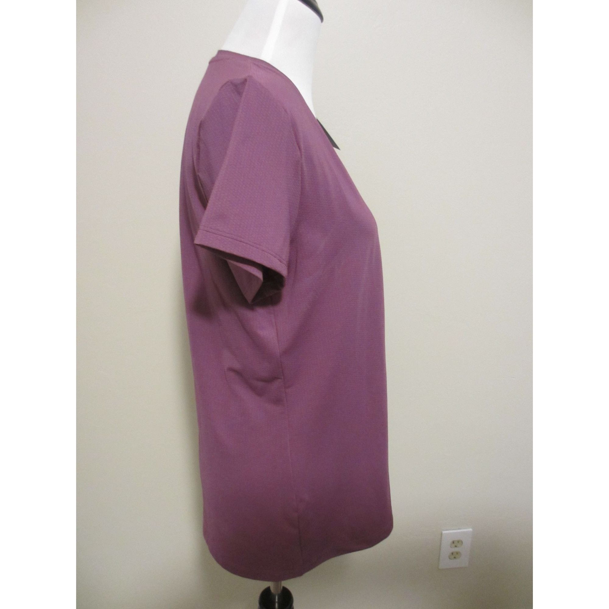 Under Armour Under Armour HeatGear Loose Fit Purple V-Neck Short Sleeve W Size L / US 10 / IT 46 - 3 Thumbnail