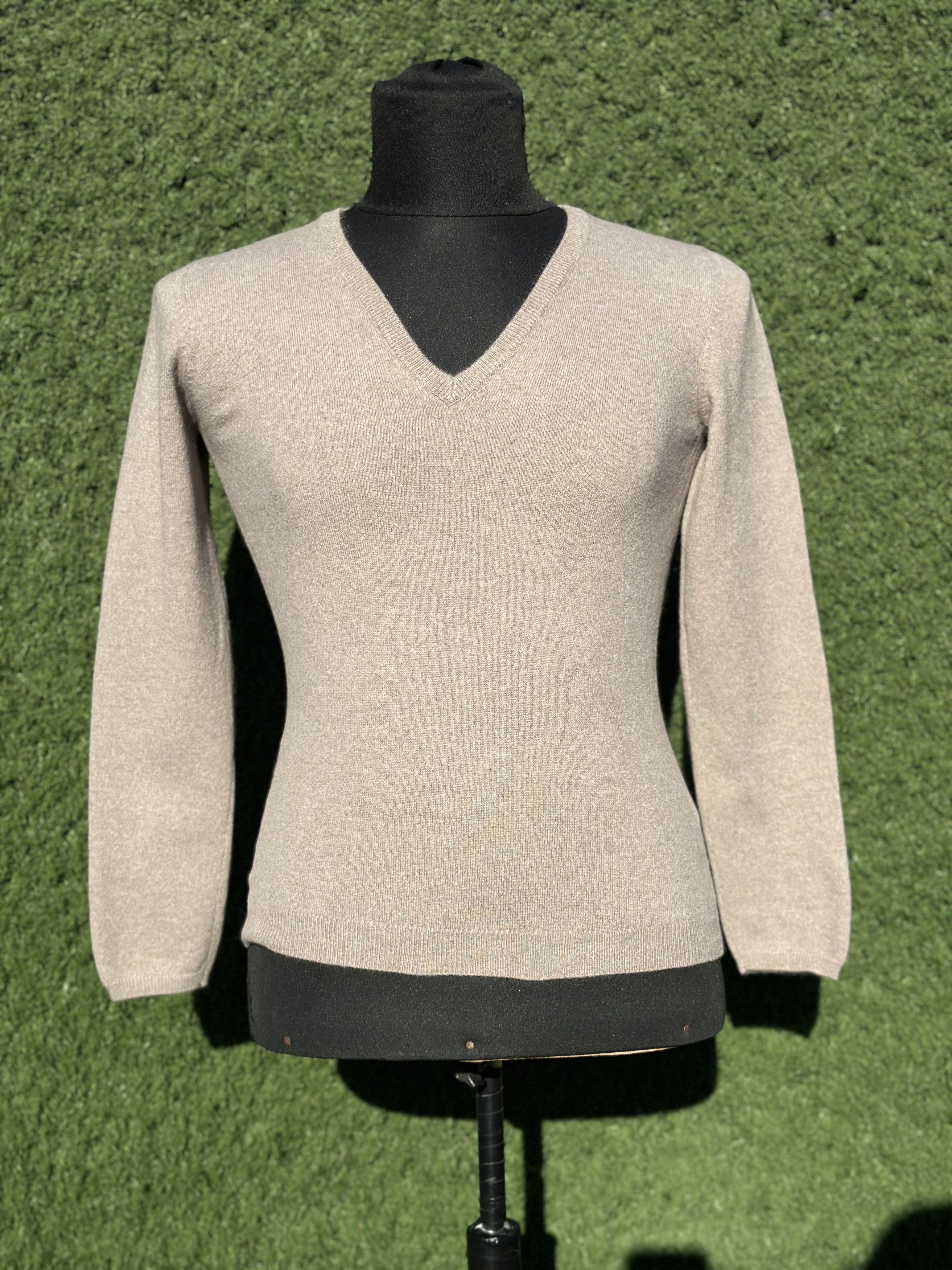 Brunello Cucinelli Brunello Cucinelli 100% Cashmere V Neck Elbow Patches M L Size M / US 6-8 / IT 42-44 - 6 Thumbnail