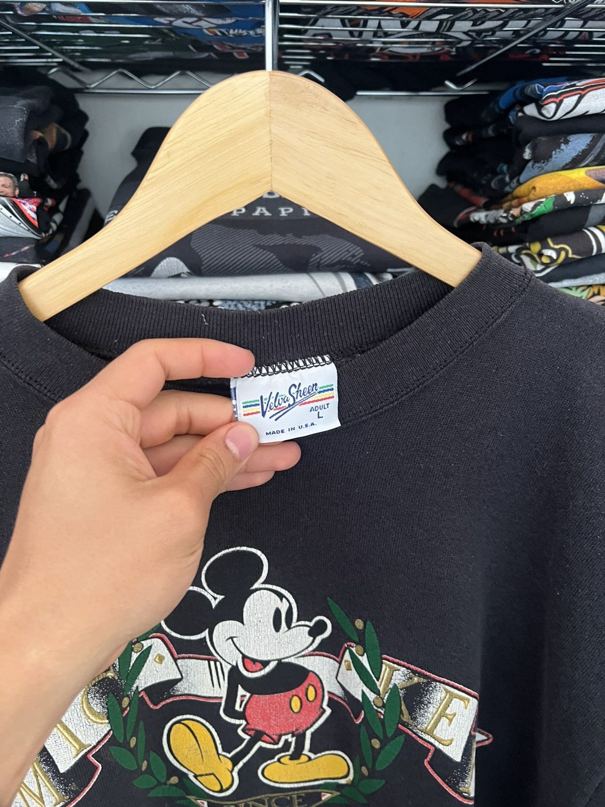 Disney 80s Mickey Mouse Velva Sheen Crewneck Size US L / EU 52-54 / 3 - 4 Thumbnail