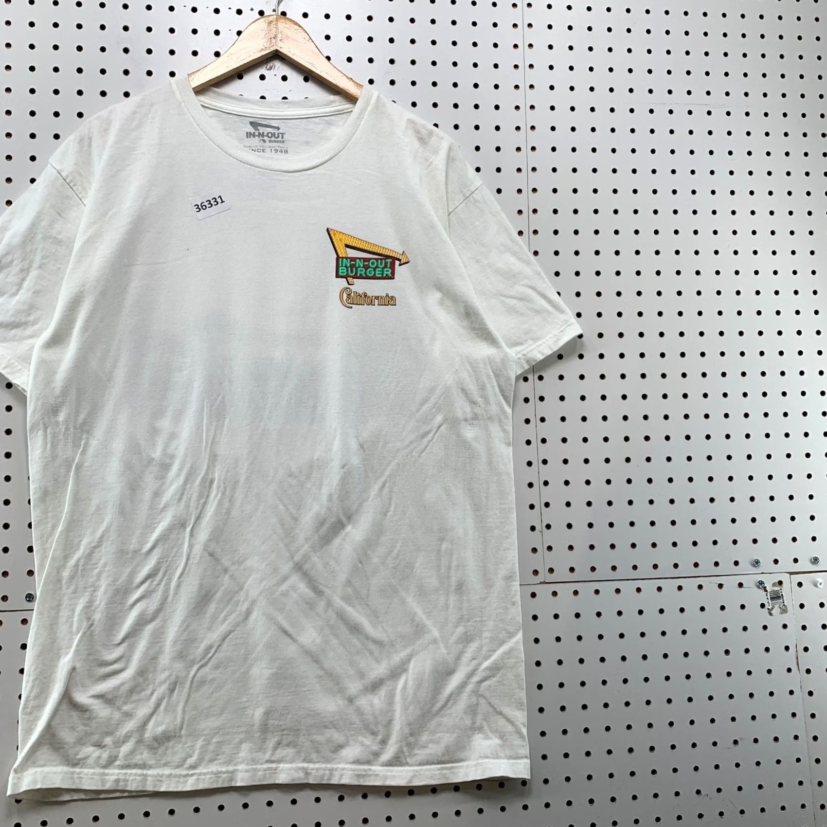 Vintage In N Out Shirt Mens Large White Sunset Car Graphic Short Sleeve California Size US L / EU 52-54 / 3 - 5 Thumbnail