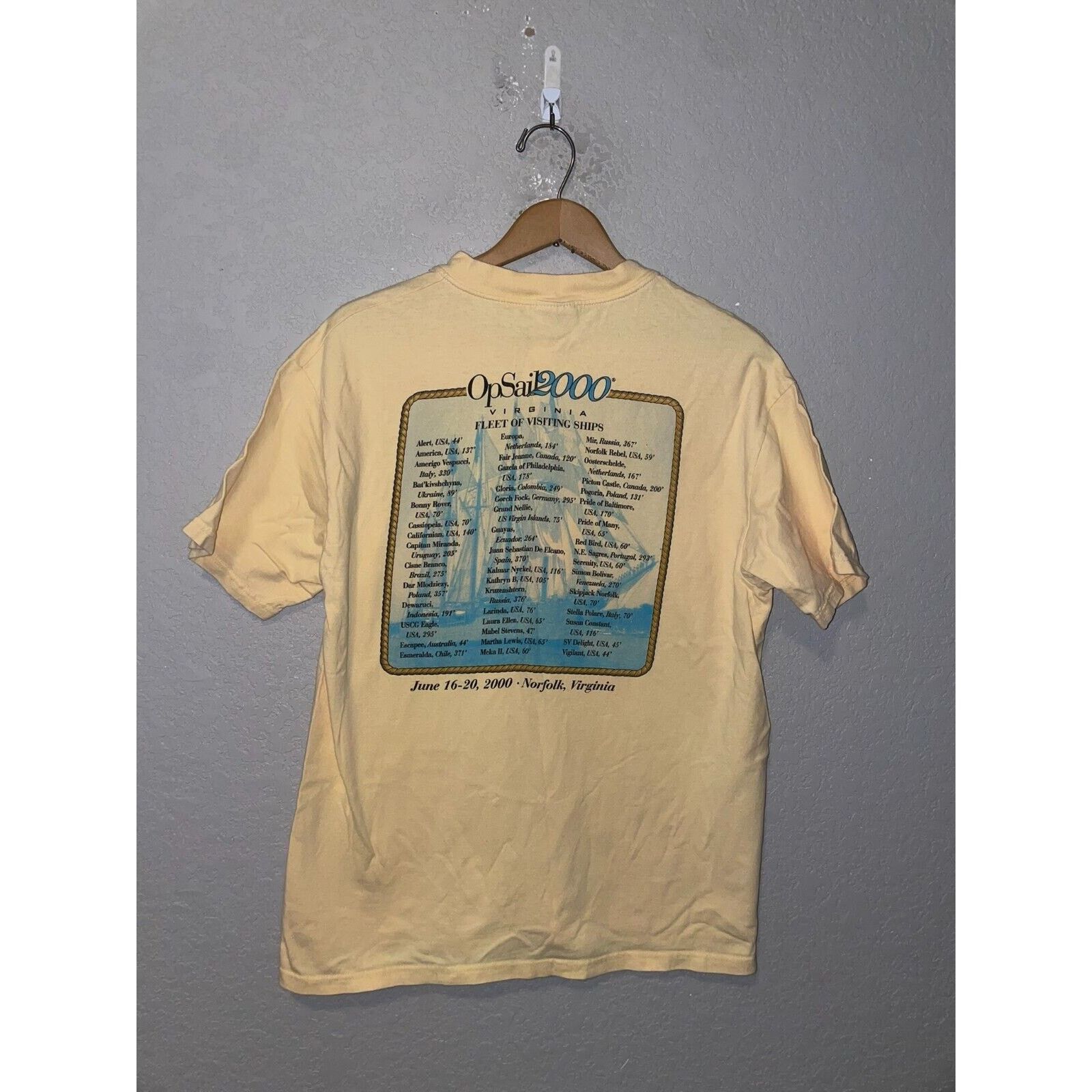 Hanes Vintage Sailing Shirt OP Sail Virginia Fleet Of Ships Ship L Size US L / EU 52-54 / 3 - 1 Thumbnail