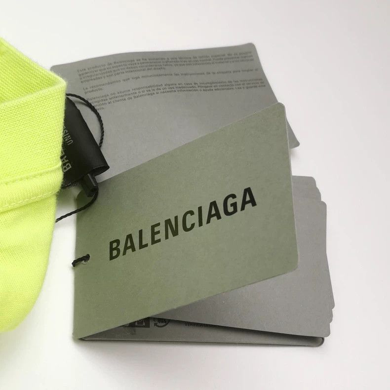 Balenciaga Balenciaga Cotton Letter Logo Crewneck T-Shirt M Size Size US M / EU 48-50 / 2 - 4 Thumbnail