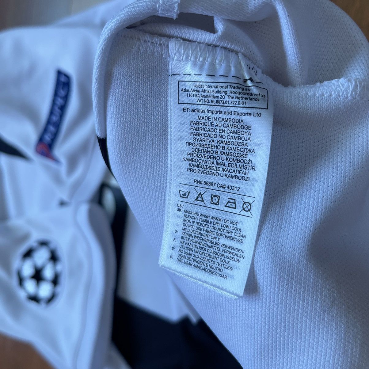 Adidas JUVENTUS ADIDAS 2018/2019 FOOTBALL HOME JERSEY #7 RONALDO Size US M / EU 48-50 / 2 - 15 Thumbnail