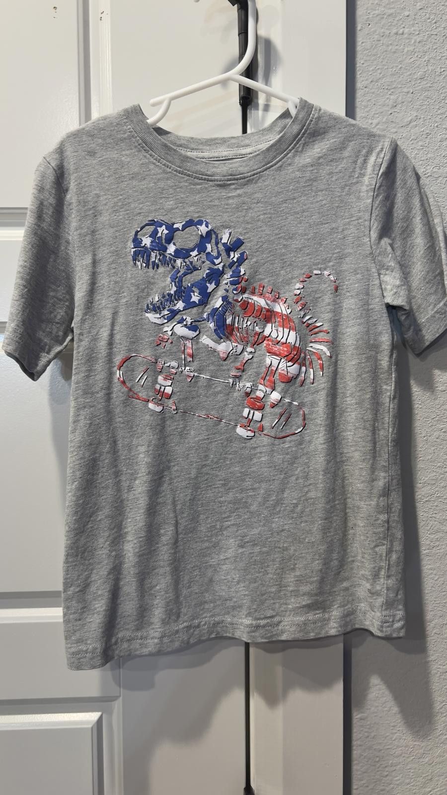 Other Hybrid Apparel Kids Graphic Tee - Patriotic Dinosaur Design Size ONE SIZE - 1 Thumbnail
