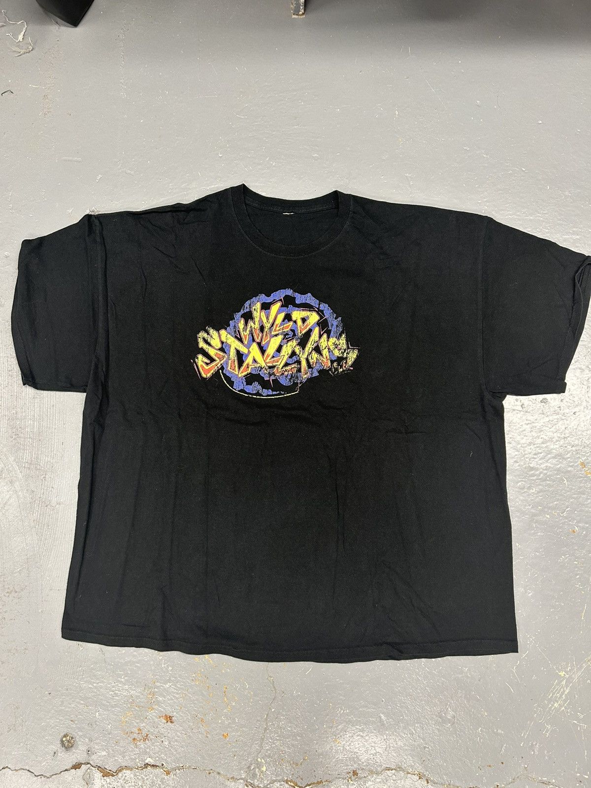 Band Tees Crazy Vintage 90s Bill & Ted Wild Stallyn Black Band T-Shirt Size US XXL / EU 58 / 5 - 1 Thumbnail