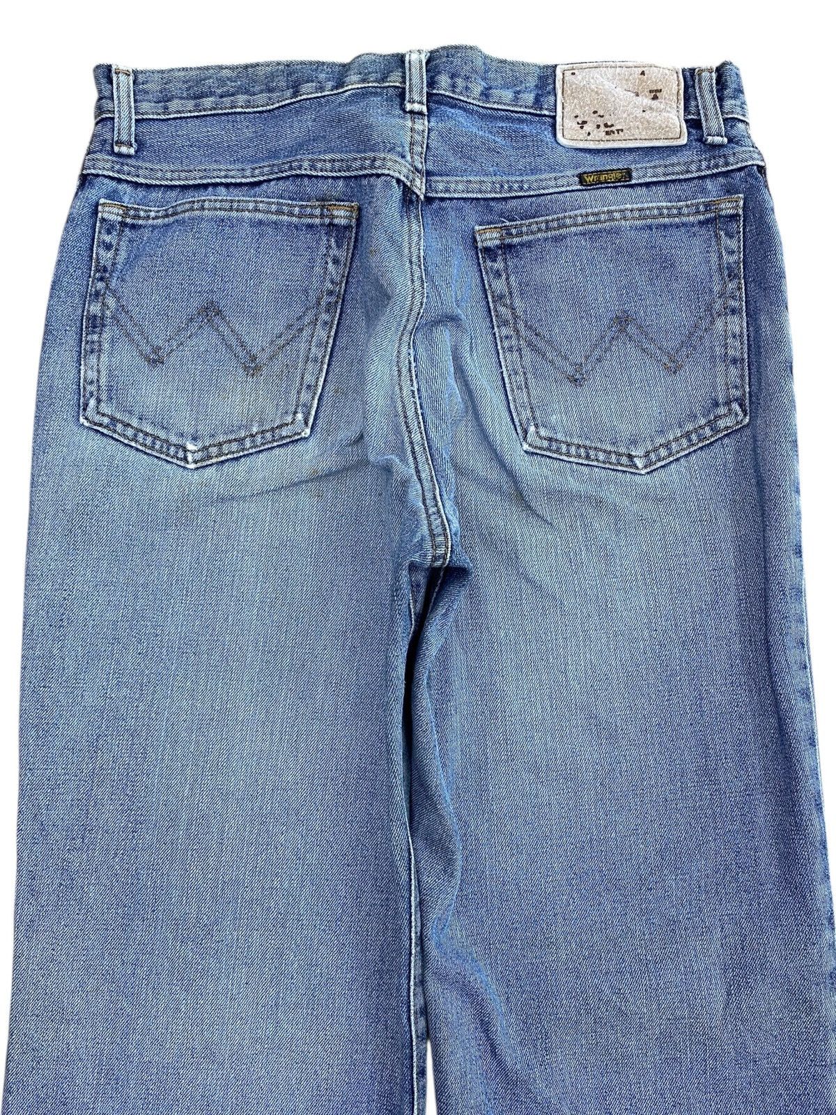 Wrangler Wrangler Light Acid Wash Style Loose Jeans Size US 31 - 4 Thumbnail