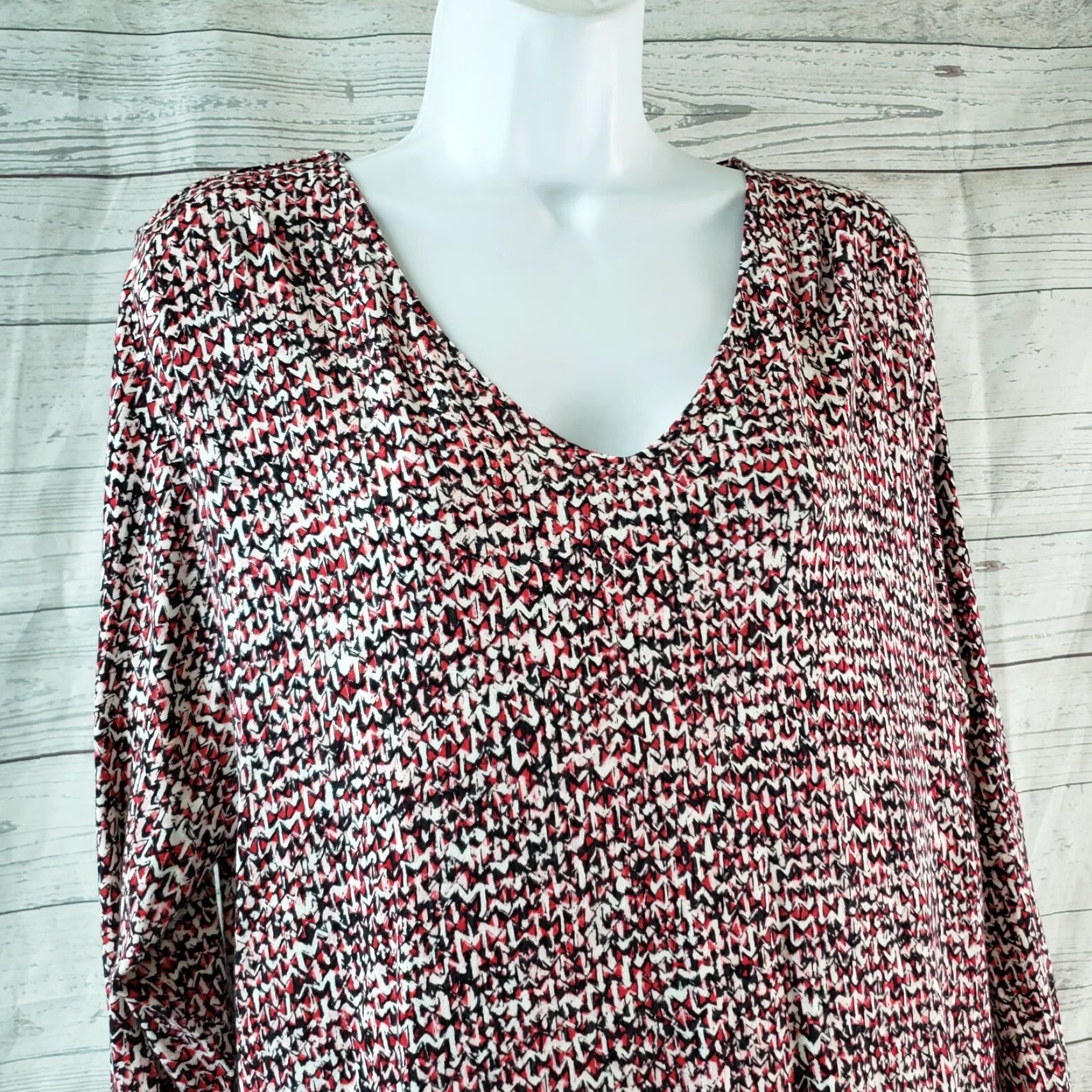 J. Jill J Jill Wearever Collection Womens Blouse Shirt 3/4 Sleeve Scoop Neck Black Red L Size L / US 10 / IT 46 - 2 Thumbnail