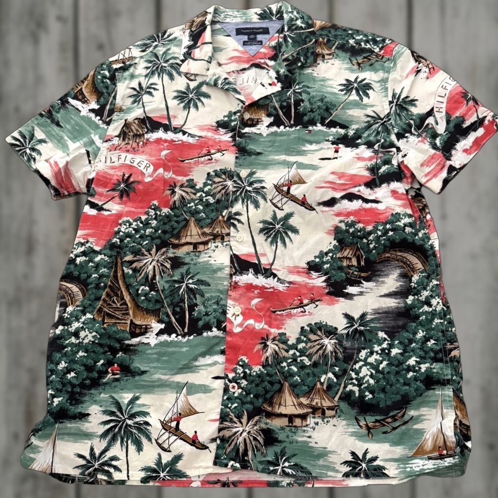 Tommy Hilfiger Tommy Hilfiger Hawaiian Shirt Mens XL Custom Fit Tropical South Pacific Multicolor Floral Button-Up Short Sleeve Casual Beach Size US XL / EU 56 / 4 - 1 Thumbnail