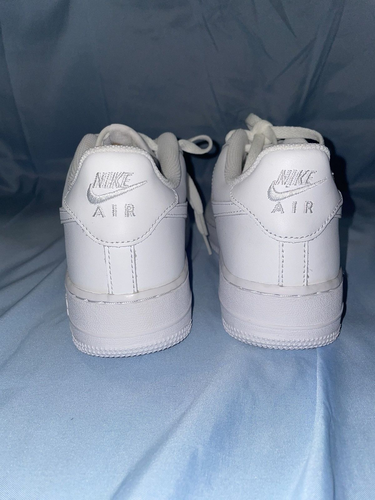 Nike Nike Air Force 1 (GS) Size US 7 / EU 40 - 3 Thumbnail